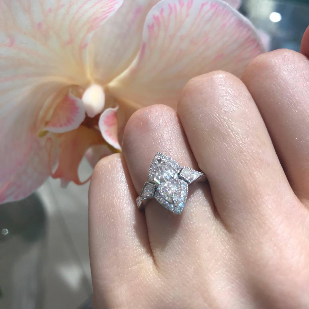 GIA Certified 1.02ct Marquise Diamond Art Deco Style Platinum Engagement Ring In New Condition For Sale In Woollahra, New South Wales