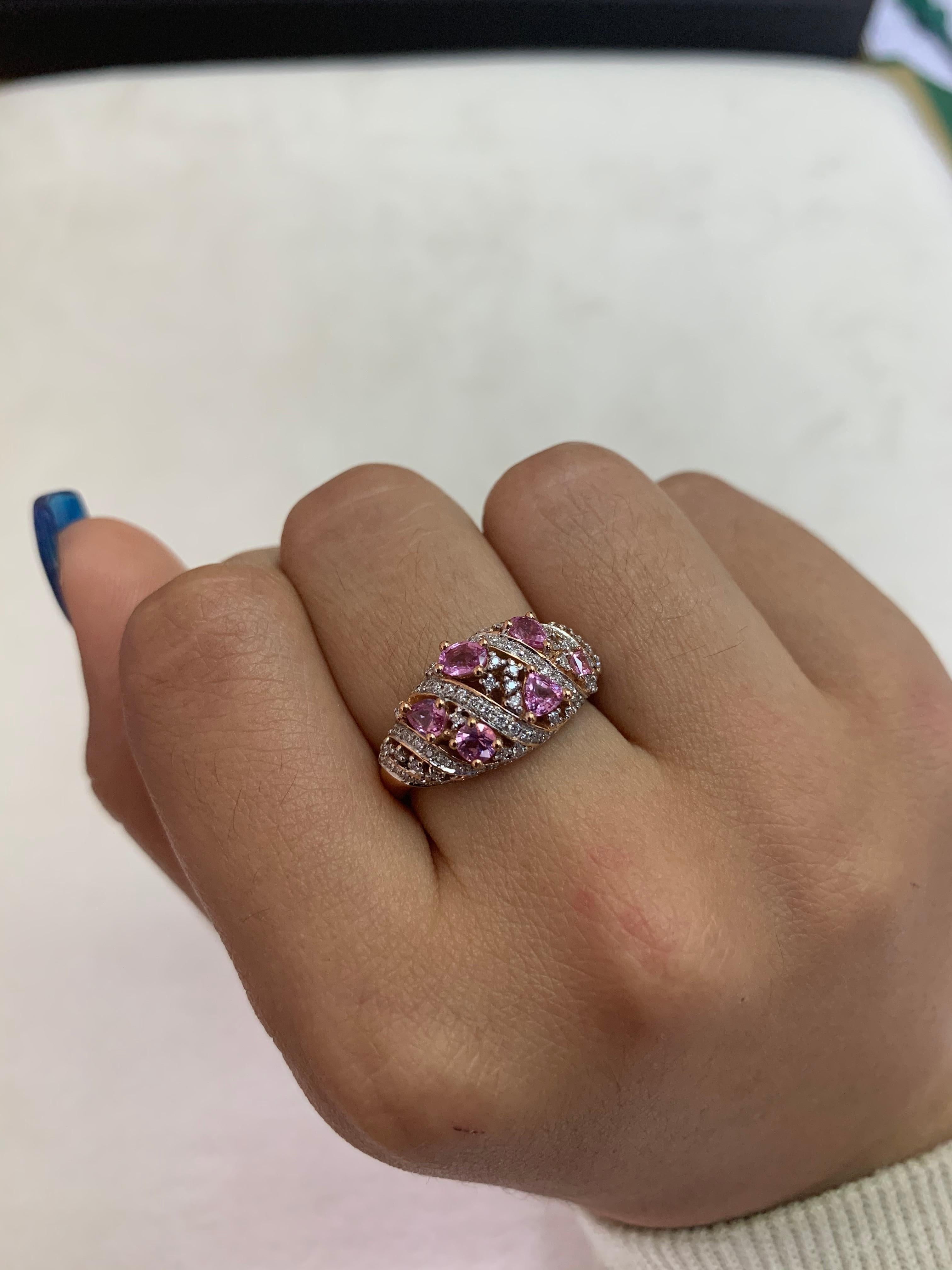 1.02 Carat Pink Sapphire Ring in 18 Karat Rose Gold with Diamonds For Sale 4