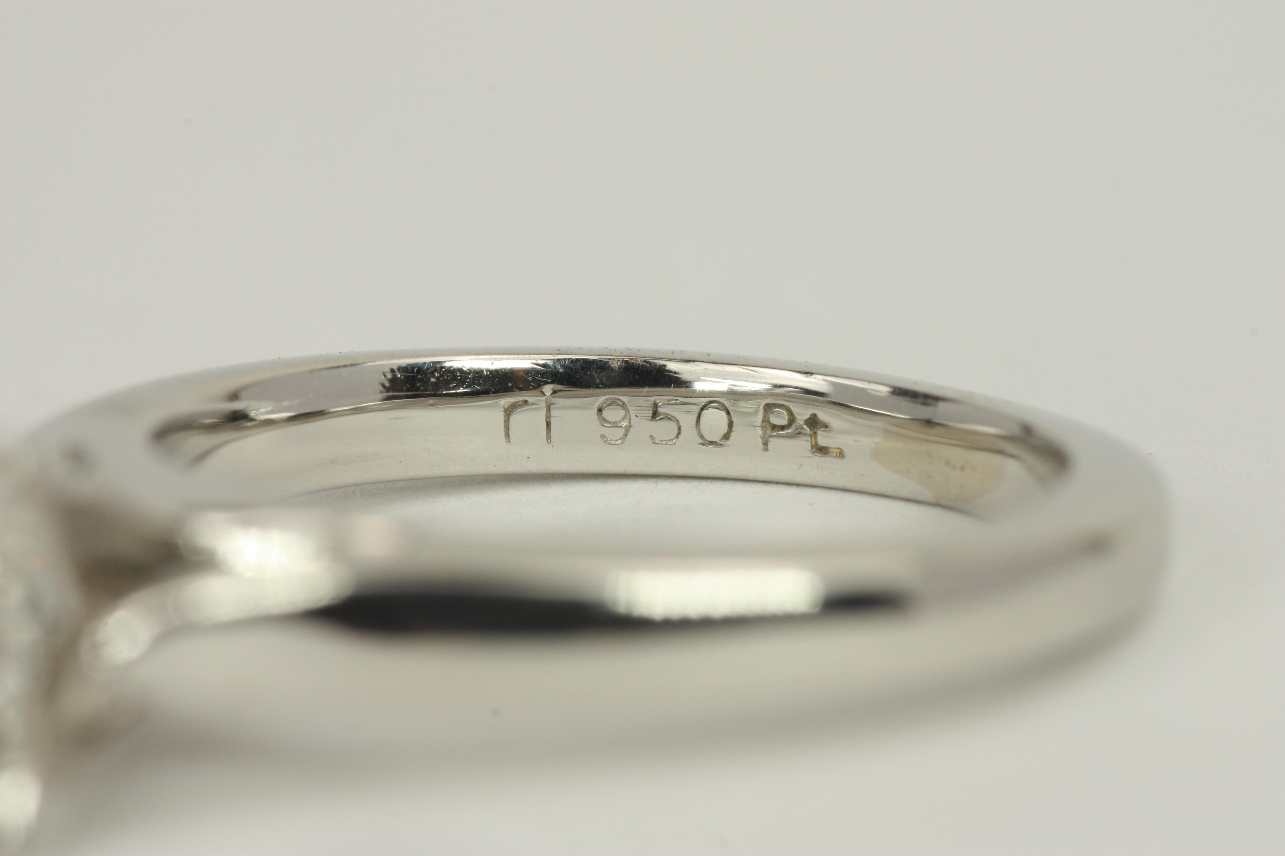 Bague de fiançailles solitaire en platine avec diamant taille princesse de 1,02 carat en vente 6