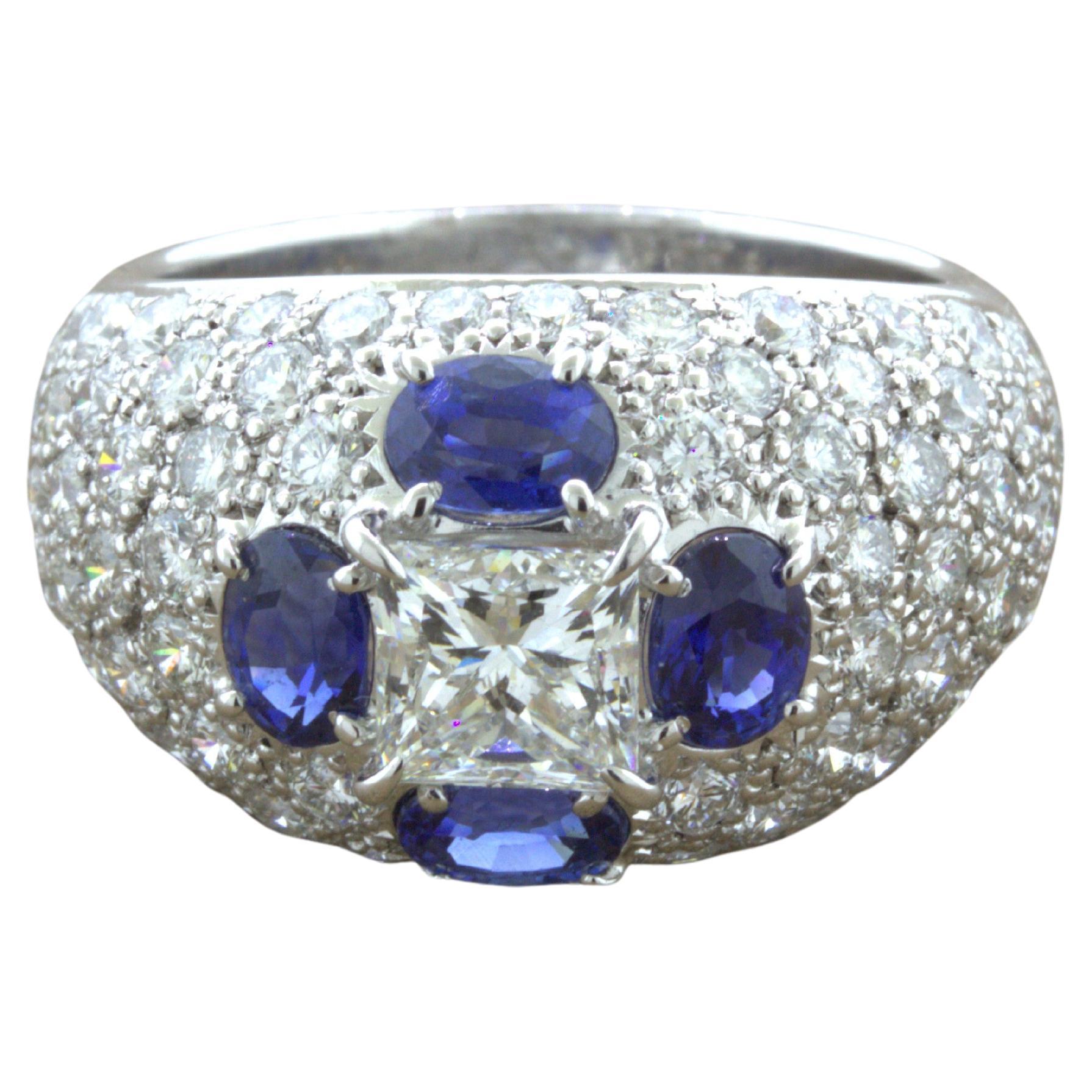 1.02 Carat Princess-Cut Diamond Sapphire Platinum Ring For Sale