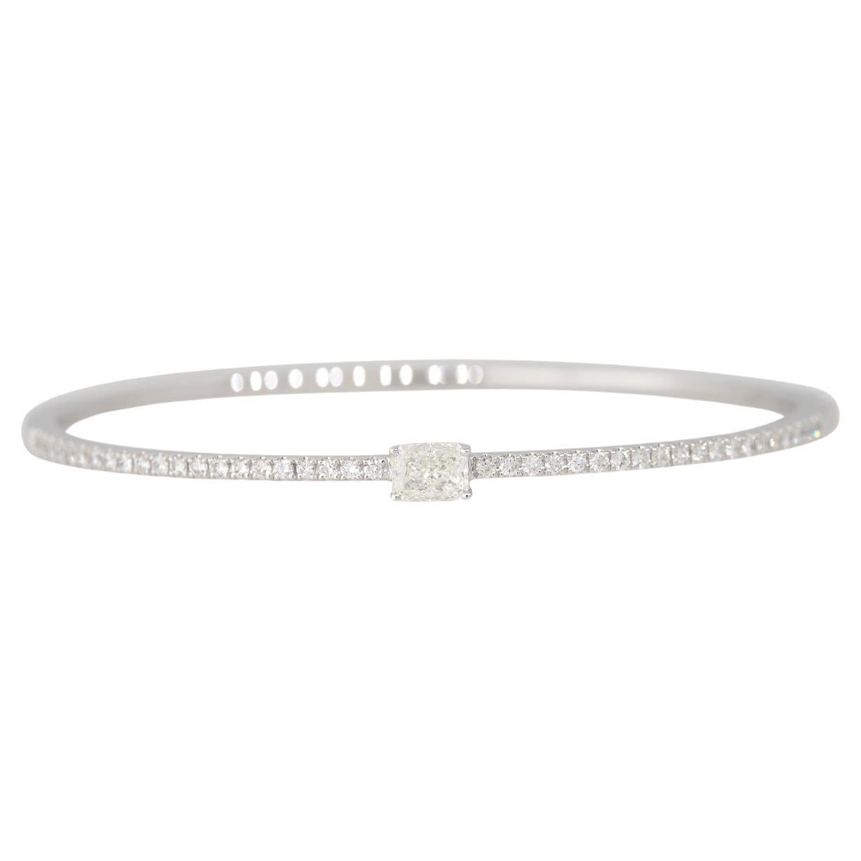 1.02 Carat Radiant Cut Diamond Pave Bangle Bracelet 18 Karat In Stock