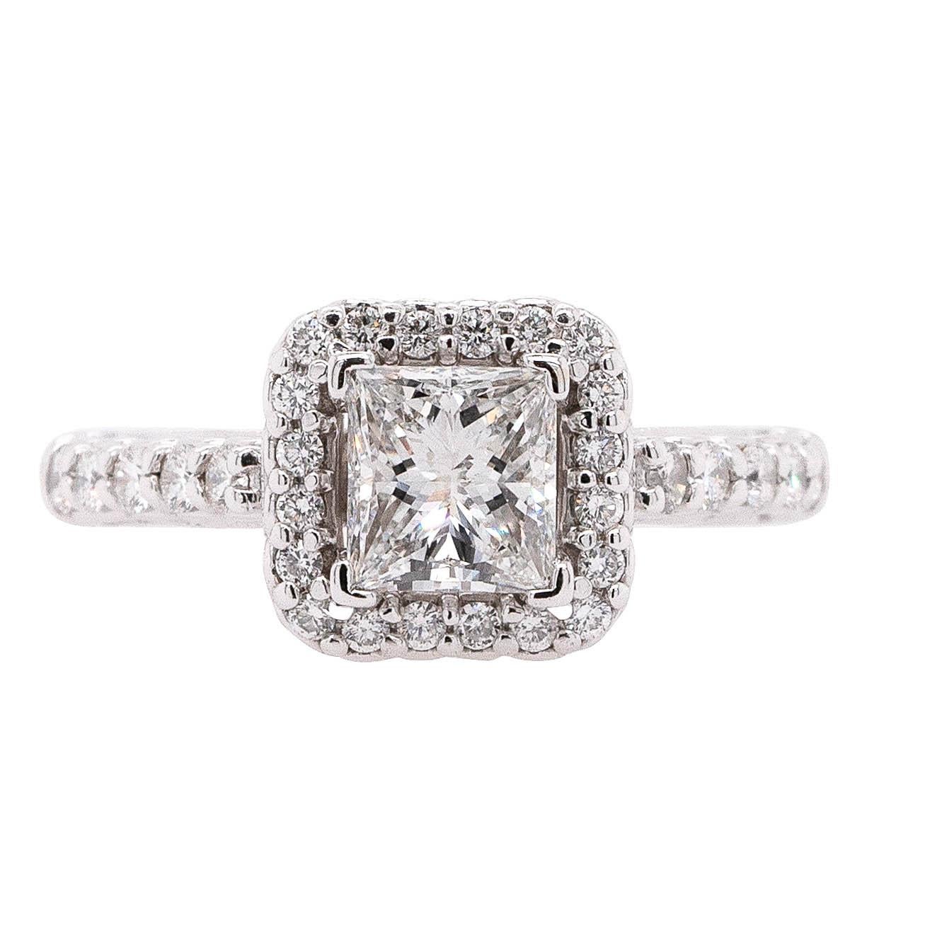 Bague de fiançailles en diamant naturel de 1,02 carat à taille rayonnante Neuf - En vente à Boca Raton, FL