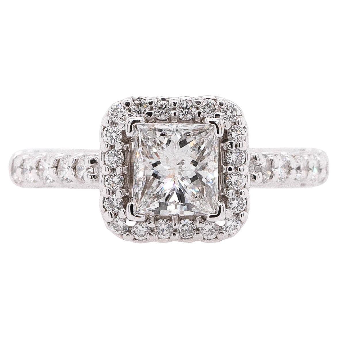 1.02 Carat Radiant Cut Natural Diamond Engagement Ring For Sale