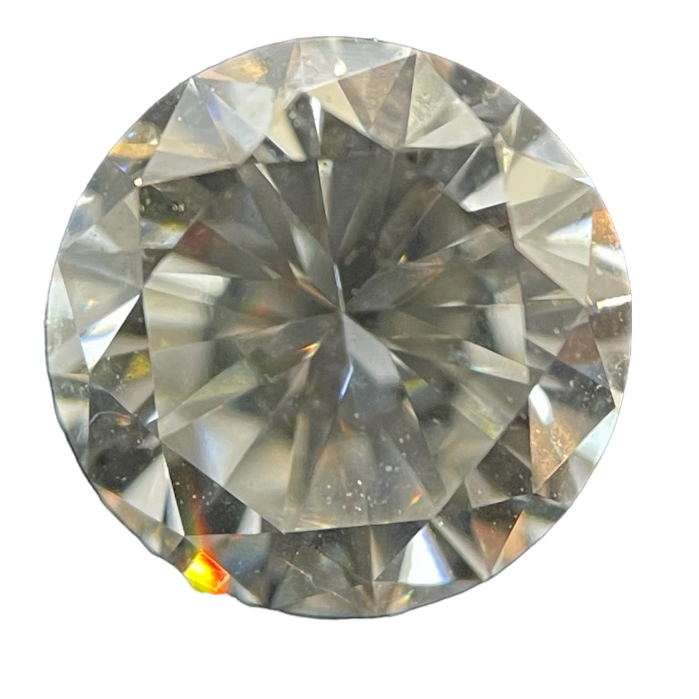 1.02 Carat Round Brilliant Gia Certified G Color Vs2 Clarity Diamond In Good Condition For Sale In New York, NY