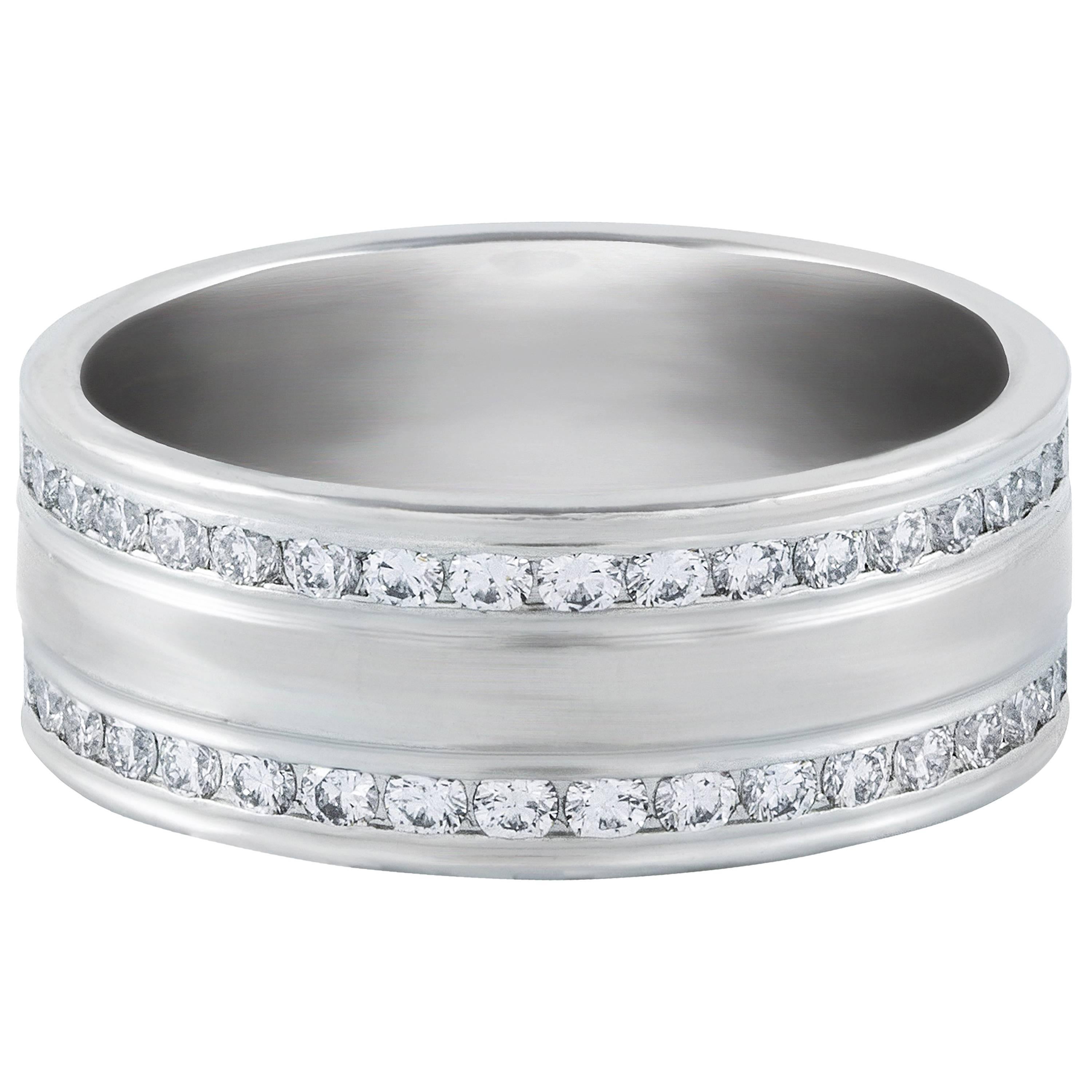 1.02 Carats Total Diamond Mens Eternity Wedding Band in Platinum For Sale