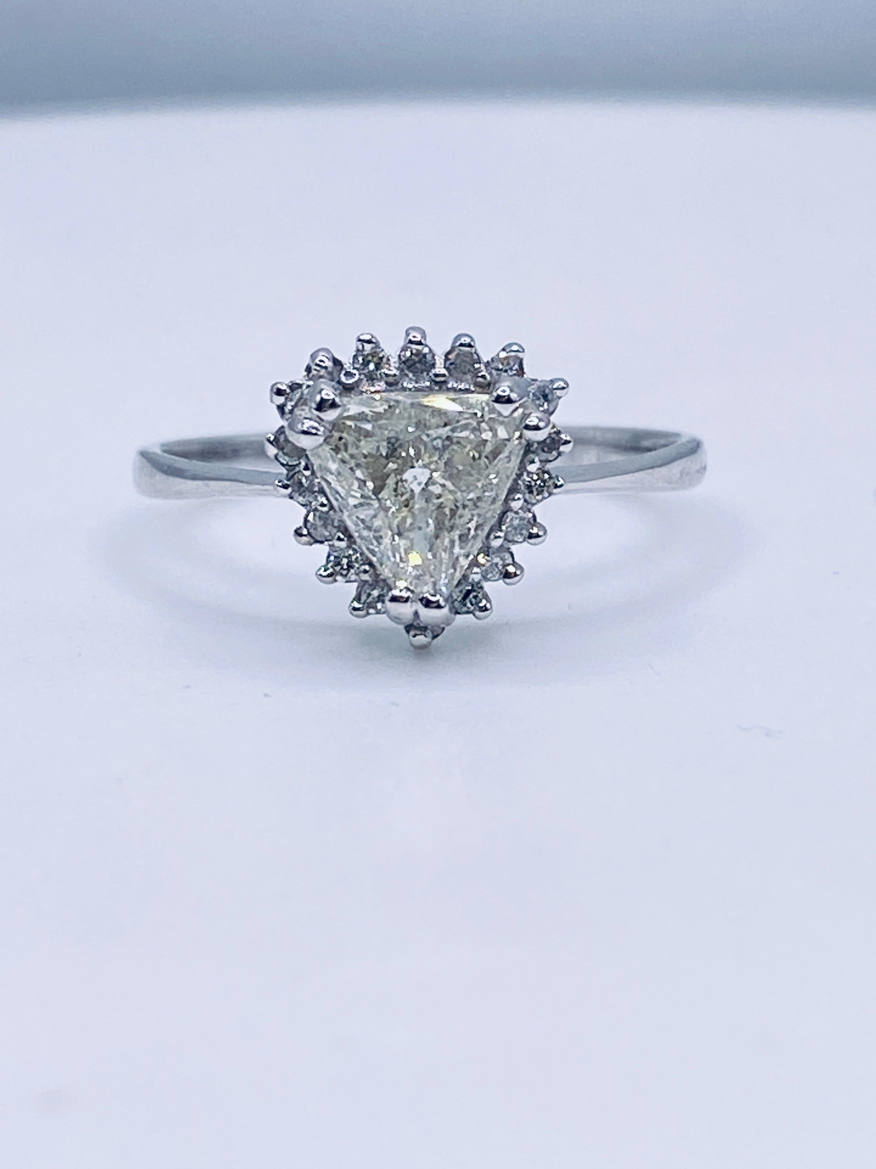 Women's or Men's 1.02 Carat Trillion Cut Diamond Engagement Ring