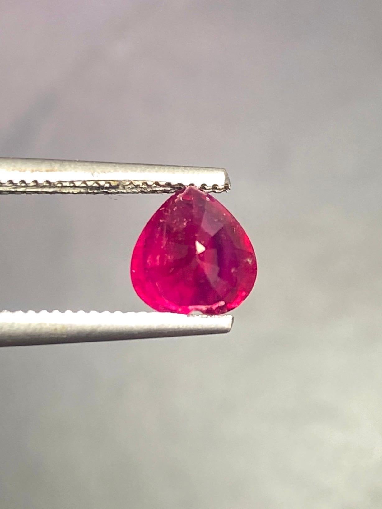 1.02 Ct AIGS Certificate Unheated Burma Ruby Pigeon Blood color For Sale 6