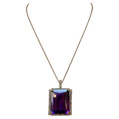 102 carati di ametista taglio smeraldo e 5,5 carati di diamante Collana in oro 14KY + catena