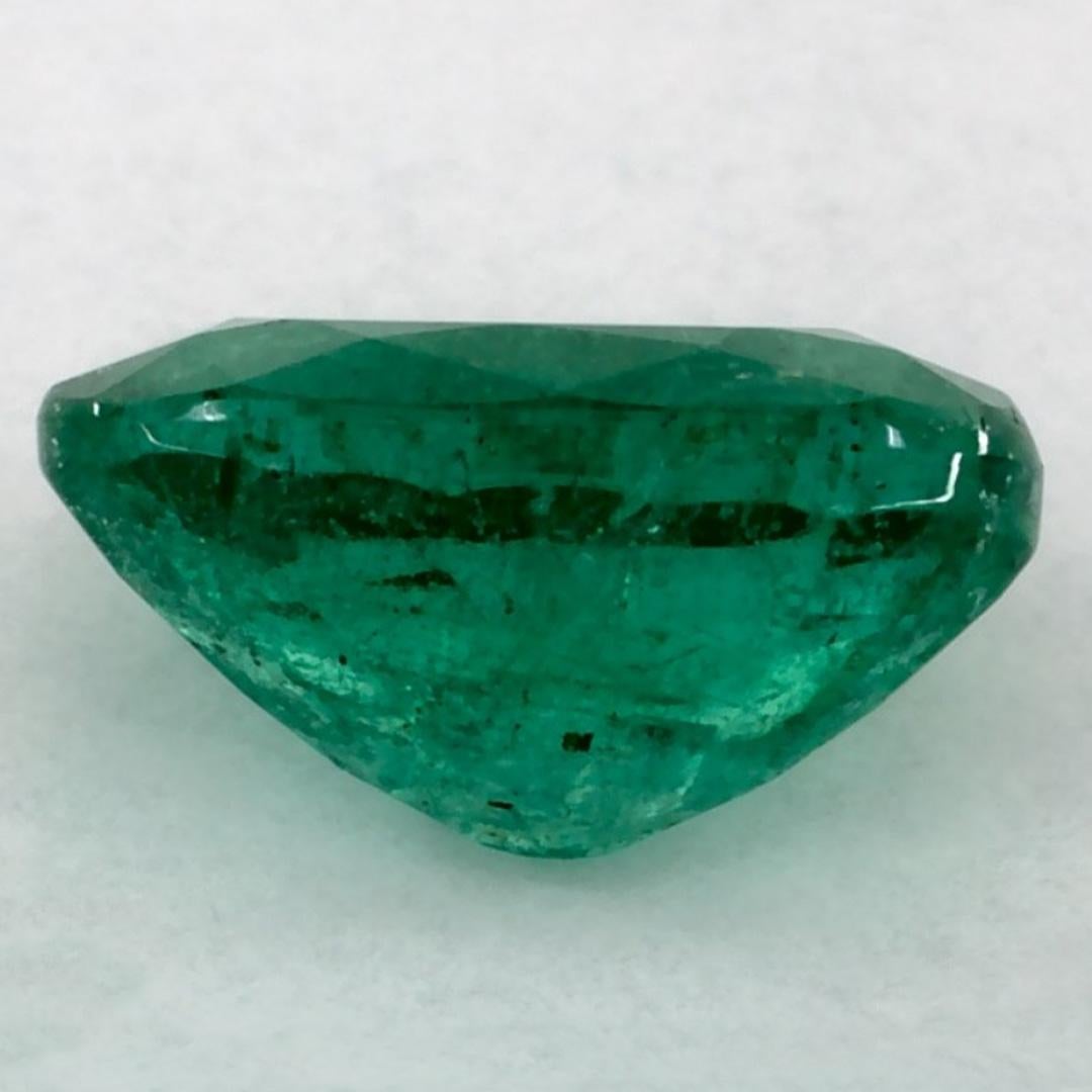 1.02 Ct Emerald Oval Loose Gemstone In New Condition For Sale In Fort Lee, NJ
