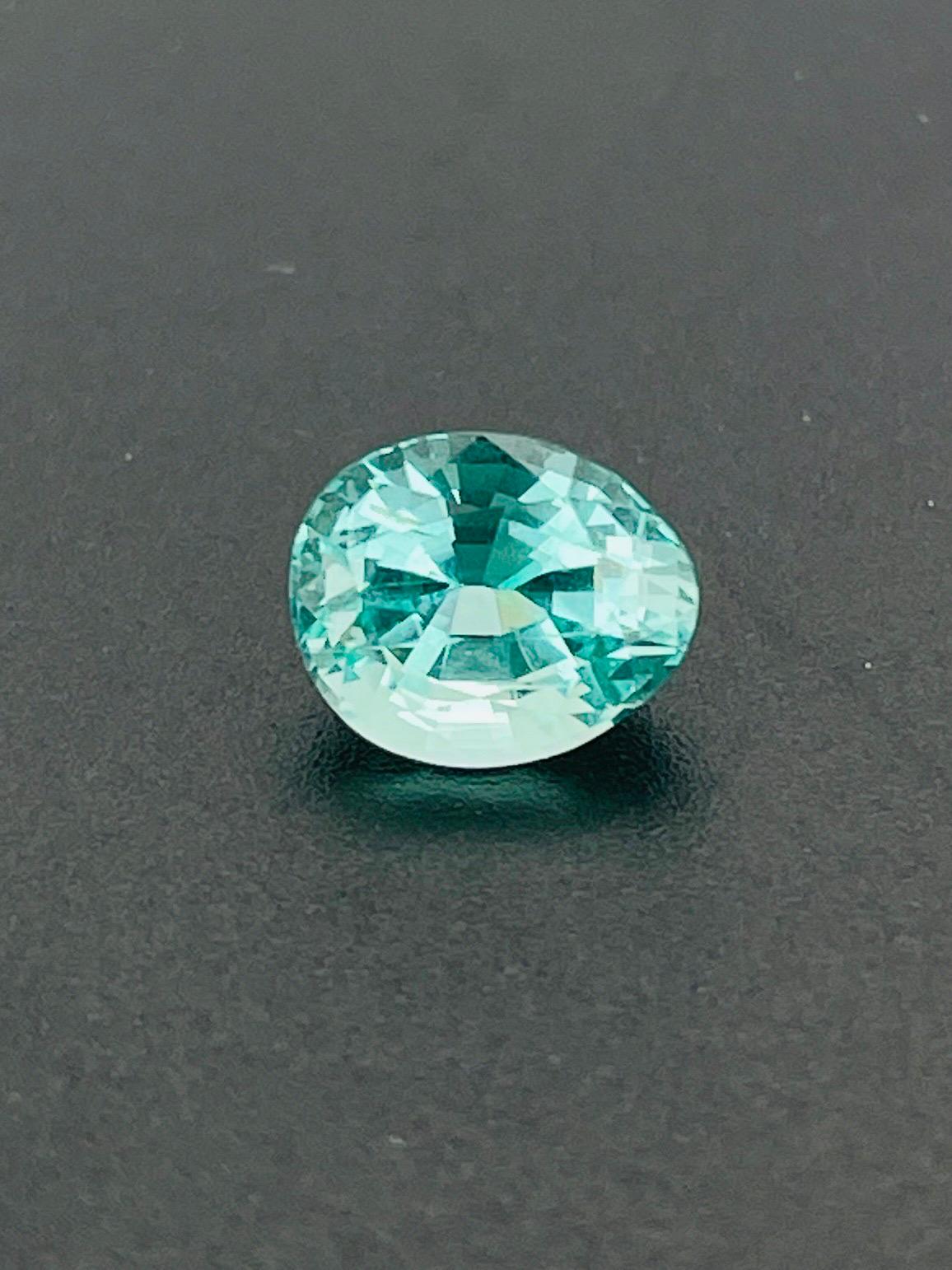 1,02 Karat GIA-Zertifikat kein Öl Smaragd Russland Neonfarbe Auge saubere Klarheit im Angebot 2