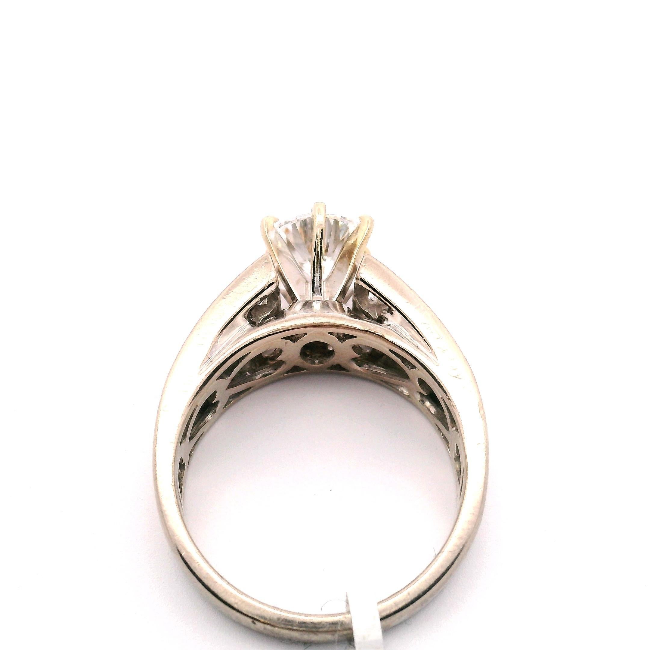 1,02 ct. Anello di fidanzamento con diamante rotondo in vendita 2