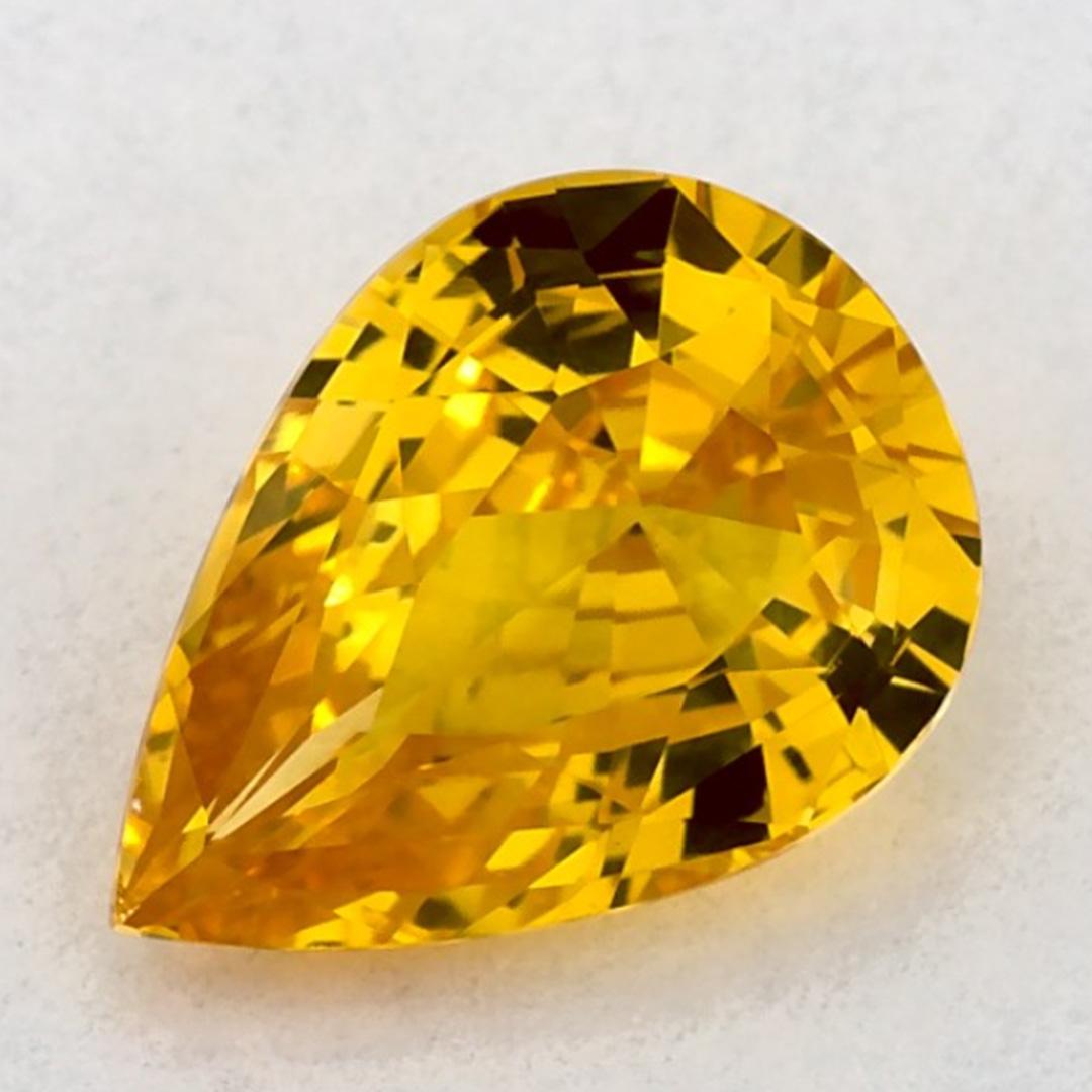 Taglio a goccia 1.02 carati di zaffiro giallo a forma di pera sciolto in vendita