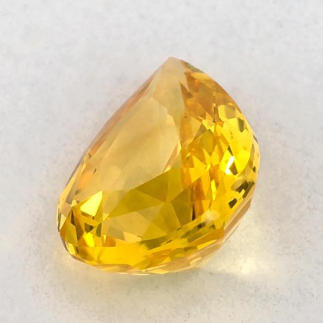 Donna 1.02 carati di zaffiro giallo a forma di pera sciolto in vendita
