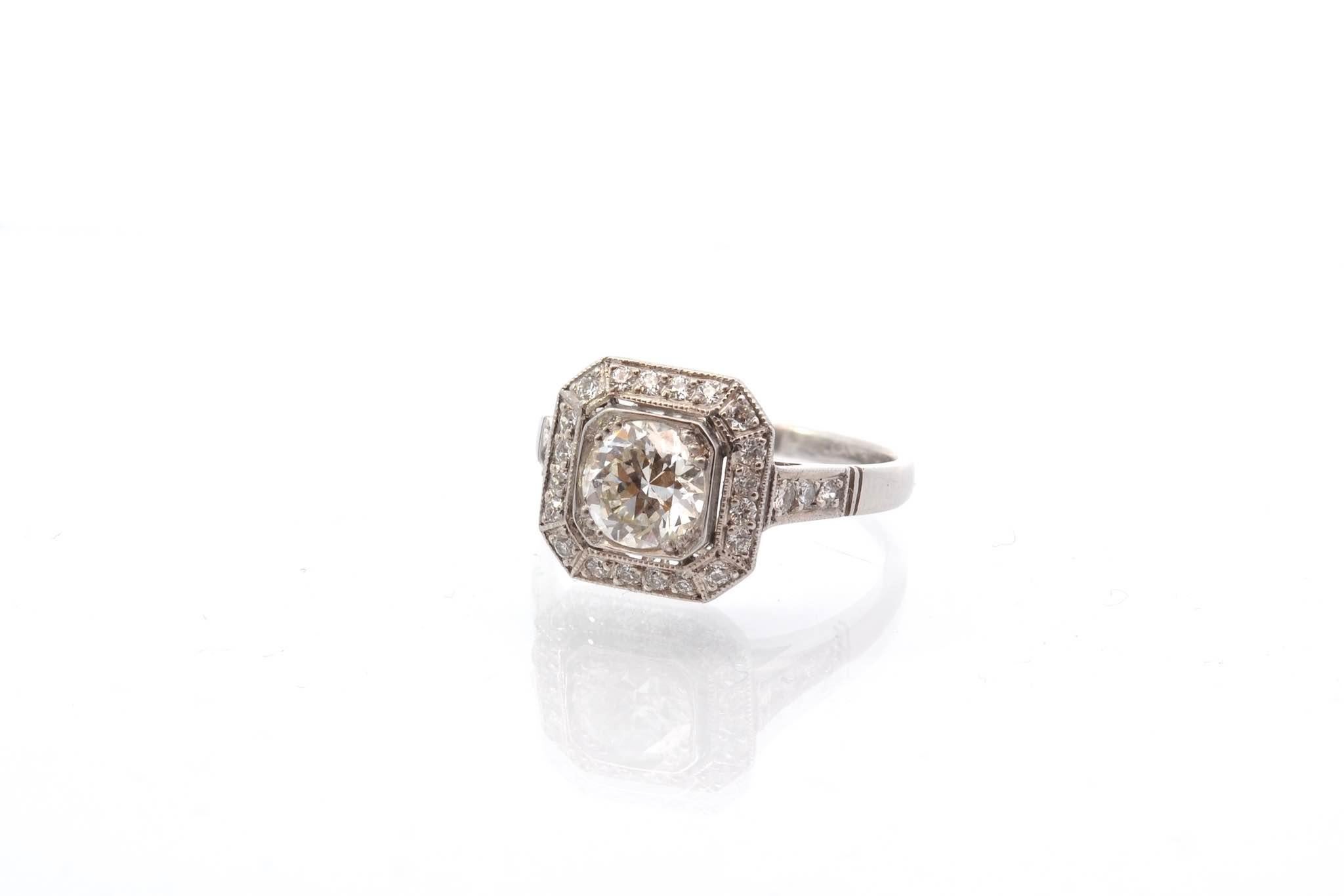 Old European Cut 1.02 cts SI2 / J  diamond ring in platinum For Sale