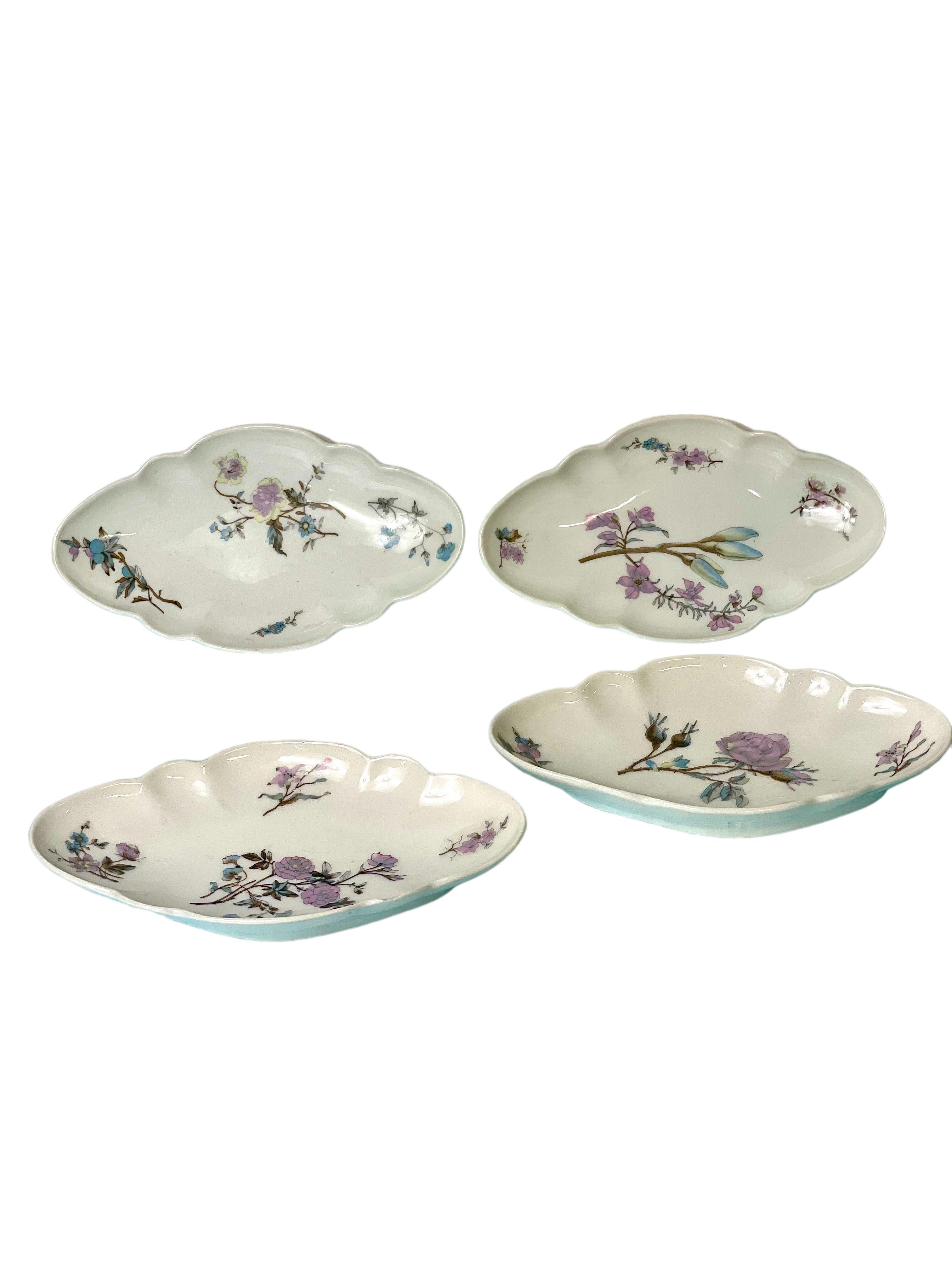 102-Piece Porcelain Dinner Service with Flowers and Butterflies 8