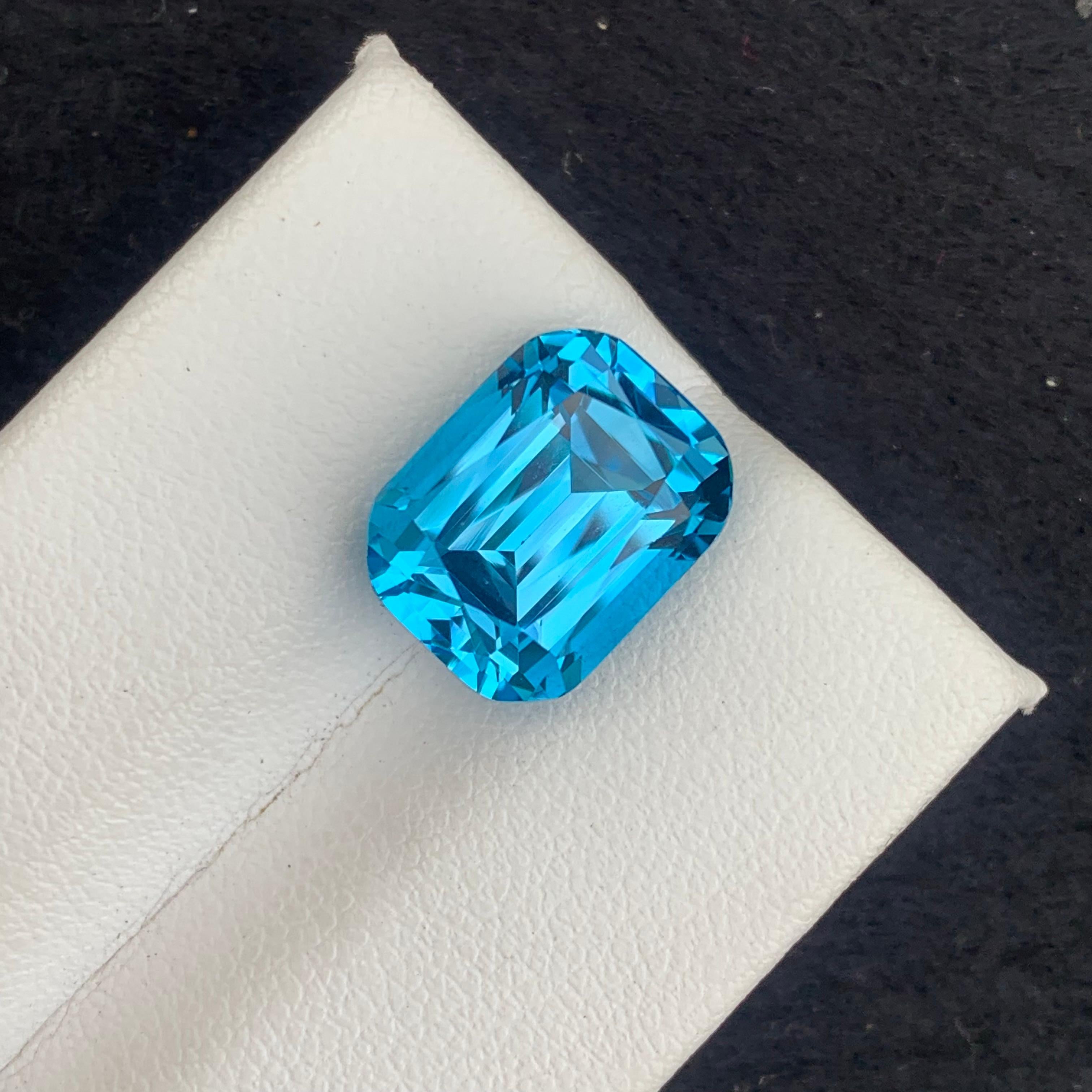 10.20 Carat Loose Electric Blue Topaz Long Cushion Shape for Jewelry Making For Sale 7