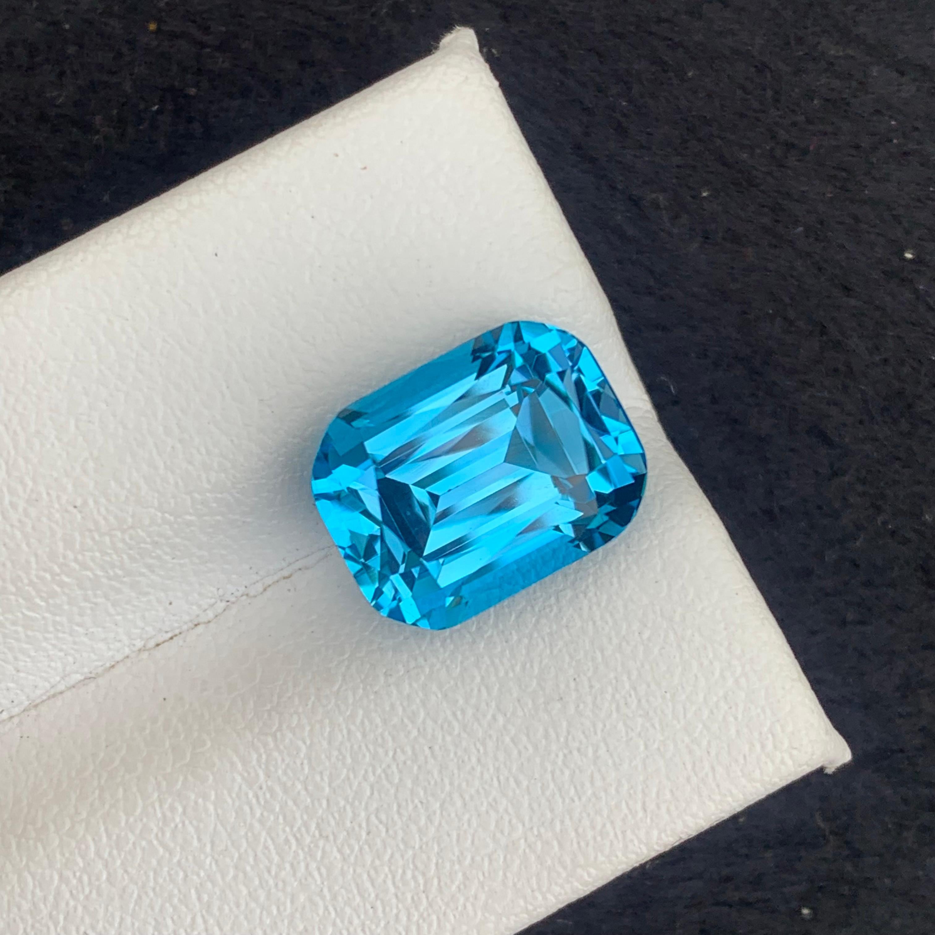 10.20 Carat Loose Electric Blue Topaz Long Cushion Shape for Jewelry Making For Sale 8