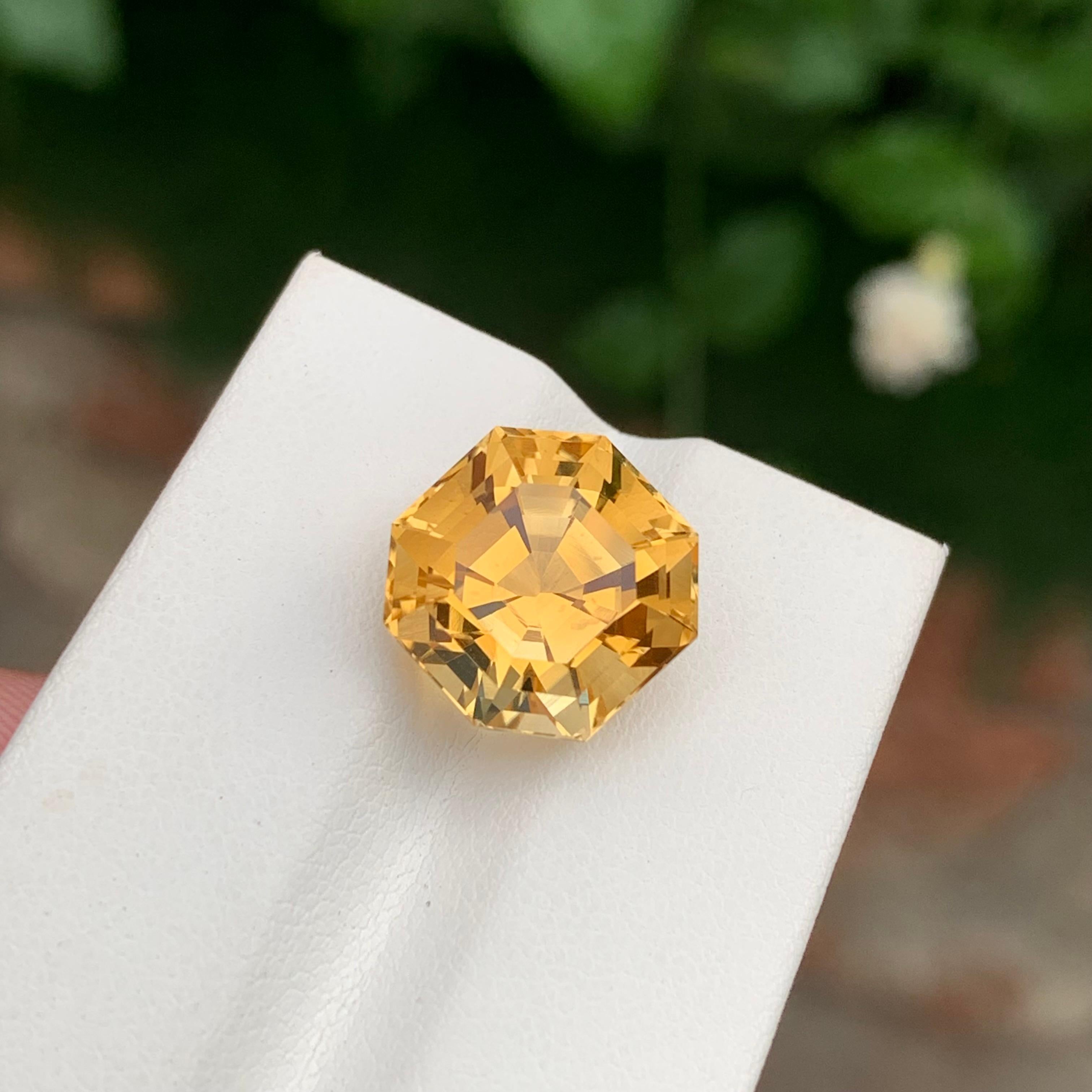 10,20 Carati Nature Citrino Giallo Sciolto Forma Ottagonale Gemma Per Gioielli In condizioni Nuovo in vendita a Peshawar, PK