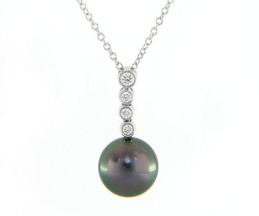 Round Cut Tahitian Pearl and 0.12ctw Diamond Pendant Necklace in 18K White Gold For Sale