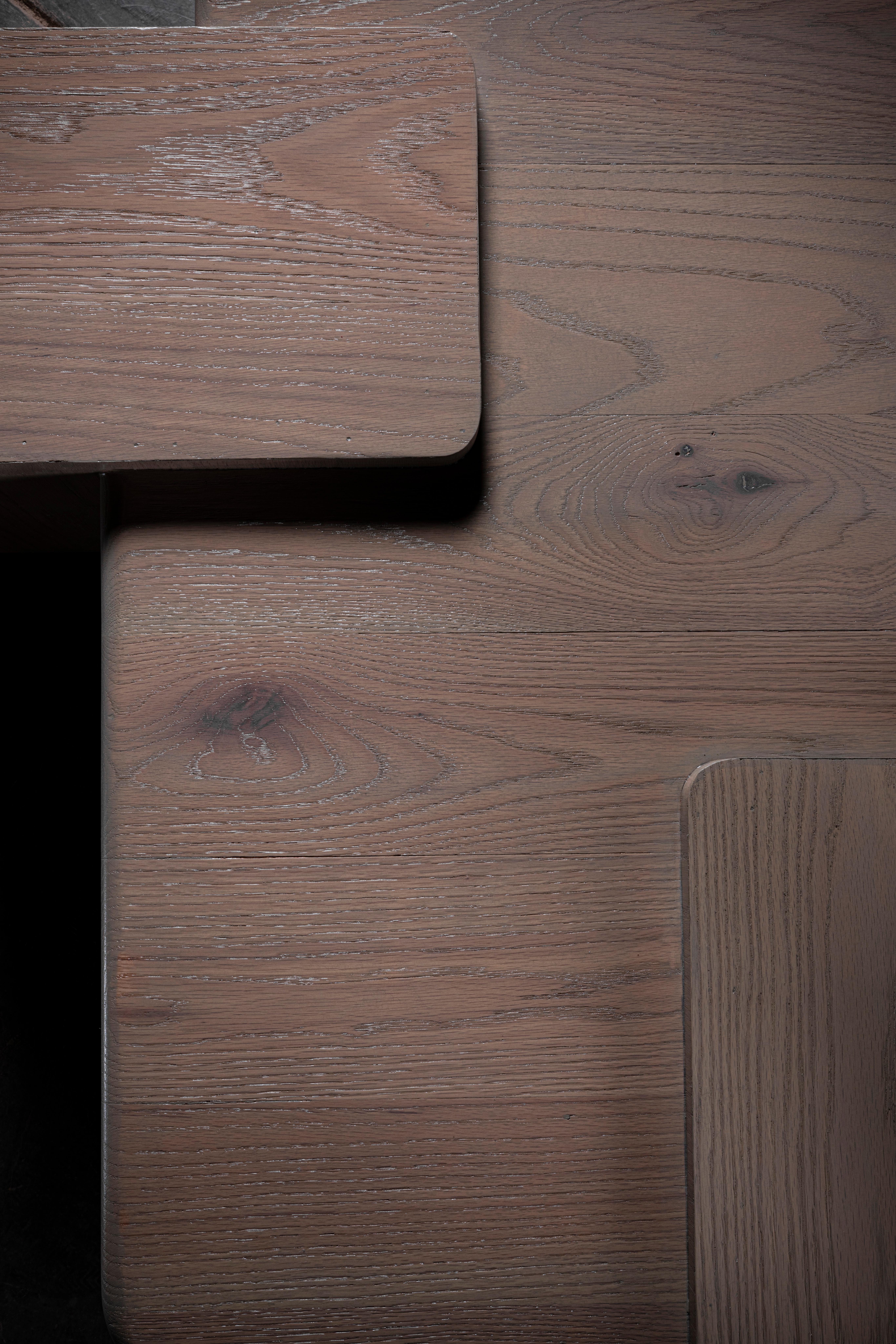 1020 Post Modern Square Coffee Table in Solid Oak by No Age Studio In New Condition For Sale In Geneve, CH