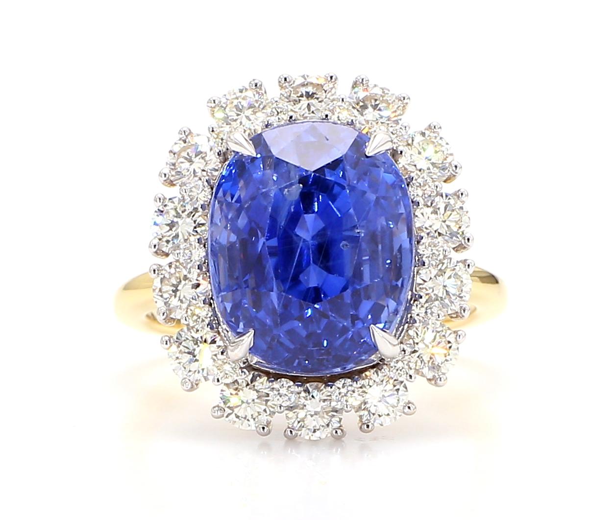 10.21 Carat Natural Blue Unheated Sapphire Ring and Diamond Ring For Sale 3