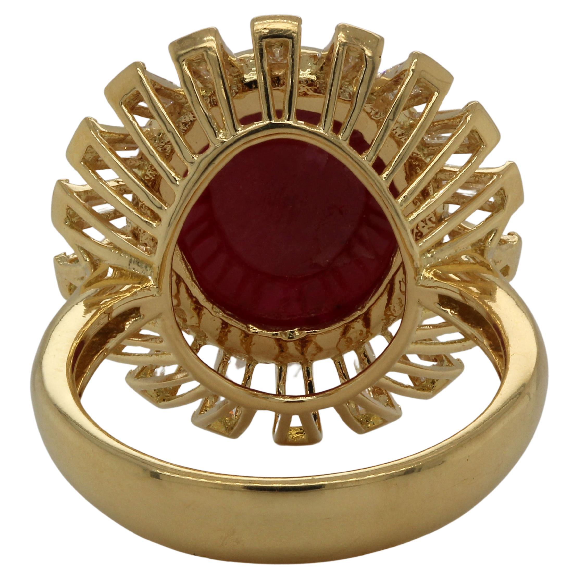 10.21 Carat Ruby and Diamond Ring in 18 Karat Gold For Sale 3