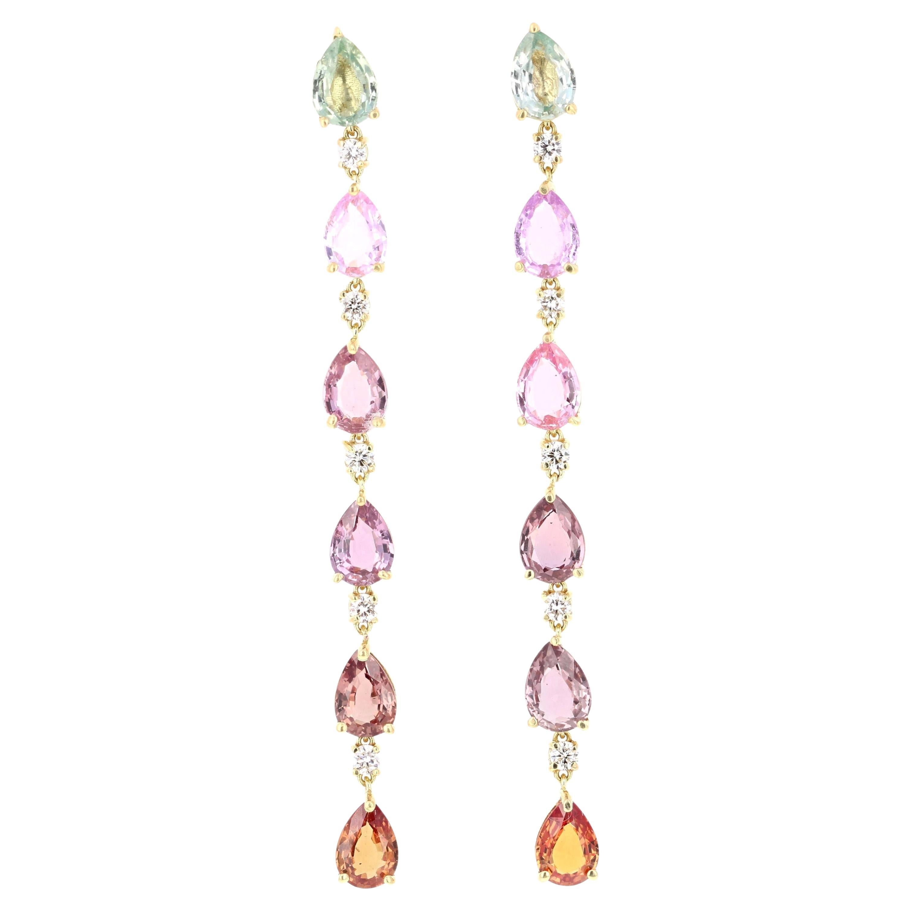 Boucles d
oreilles en or jaune 18 carats 10.21 carats saphir diamant en vente