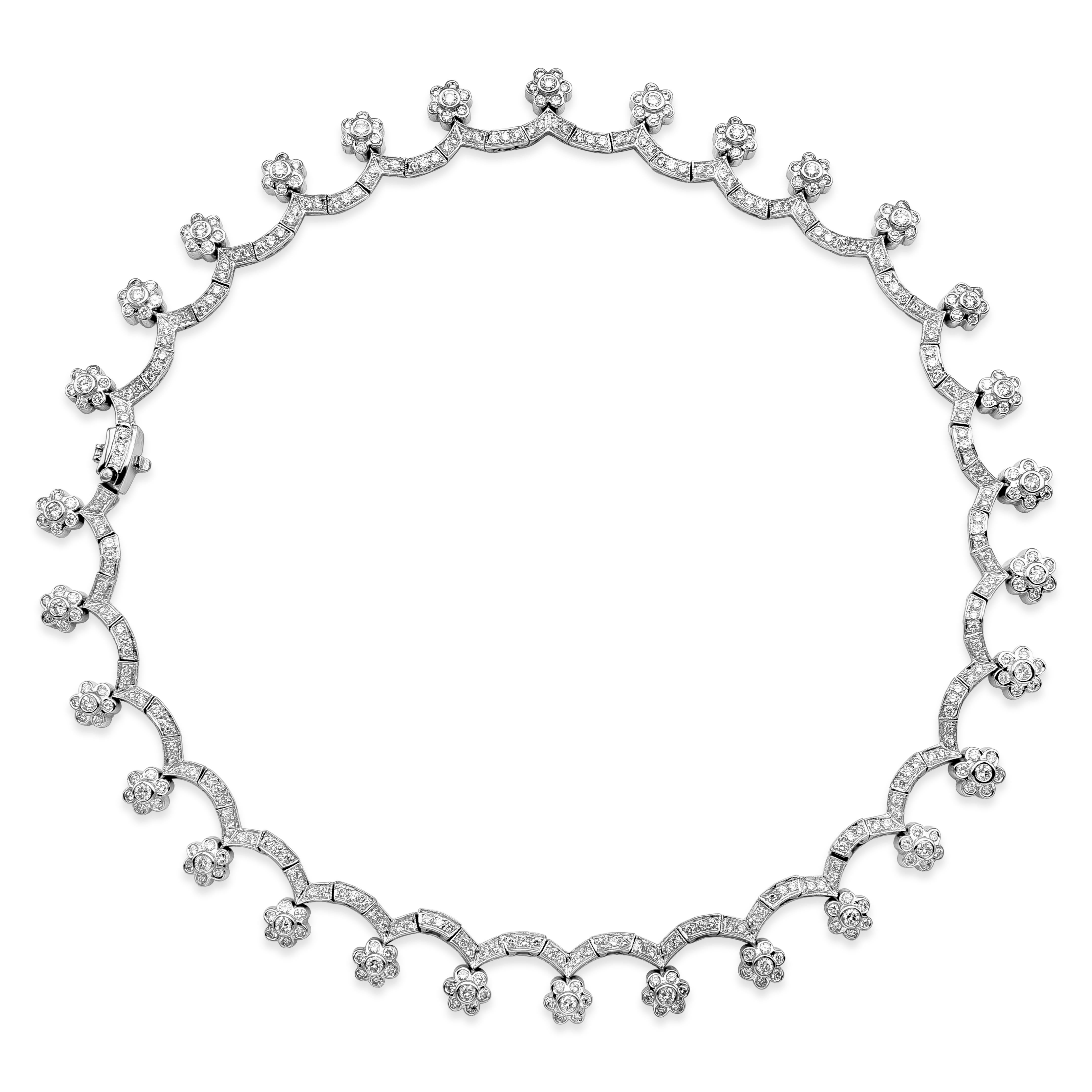 Contemporain Collier de mode à motif fleuri en diamants ronds de 10,21 carats au total en vente