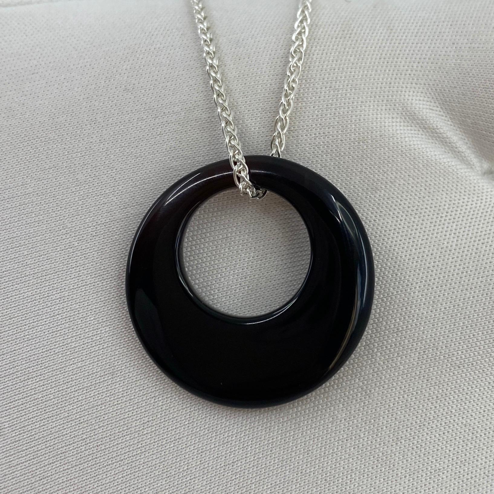 Halskette mit Anhänger, 10,22 Karat schwarzer Onyx Kreis Sterlingsilber Spiga (Rundschliff)