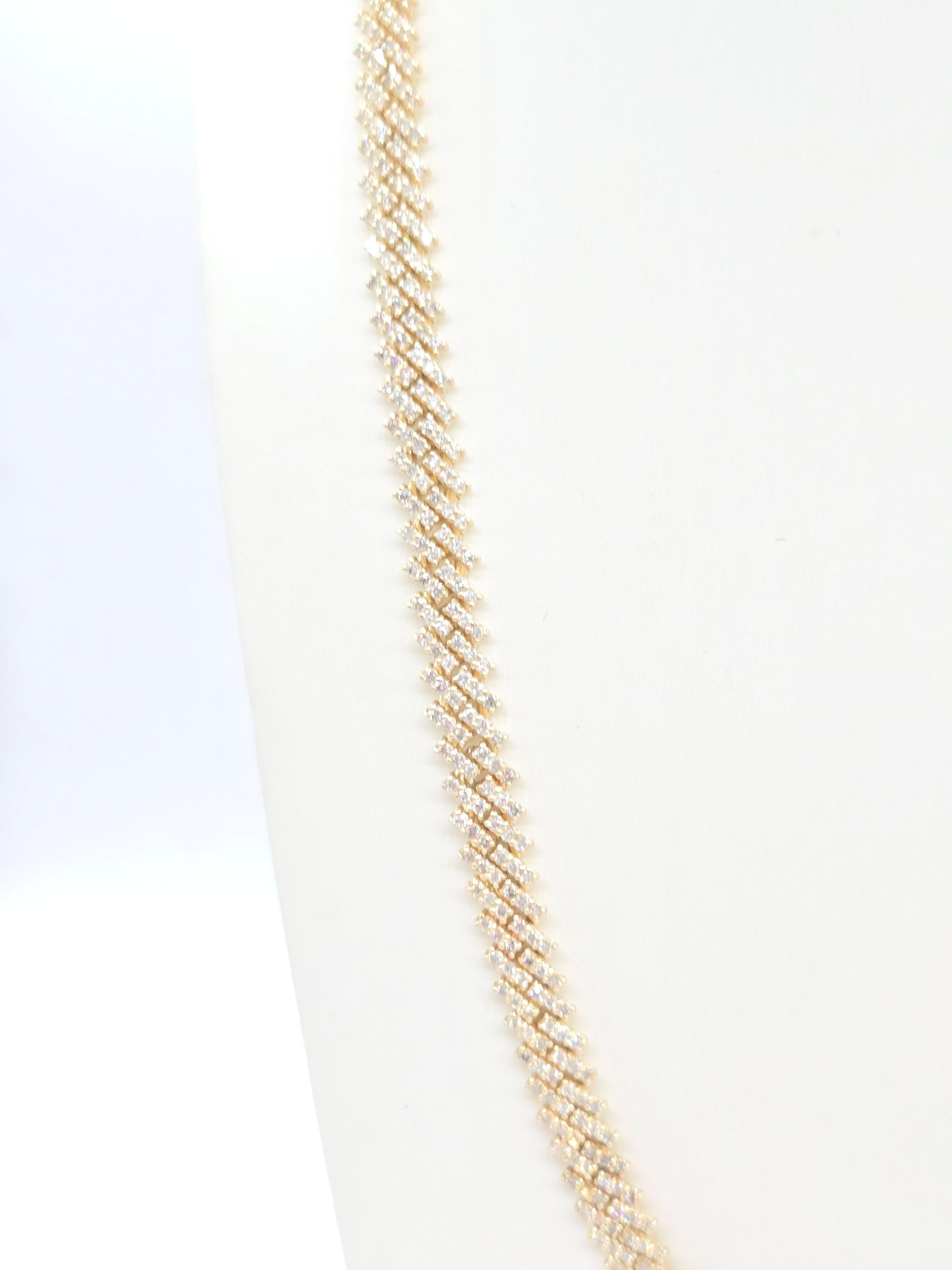 10.23 Carats Natural Diamonds Cuban Necklace Chain 10 Karats Yellow Gold 20'' (Chaîne de collier cubaine en or jaune 10 carats) Neuf - En vente à Great Neck Plaza, NY