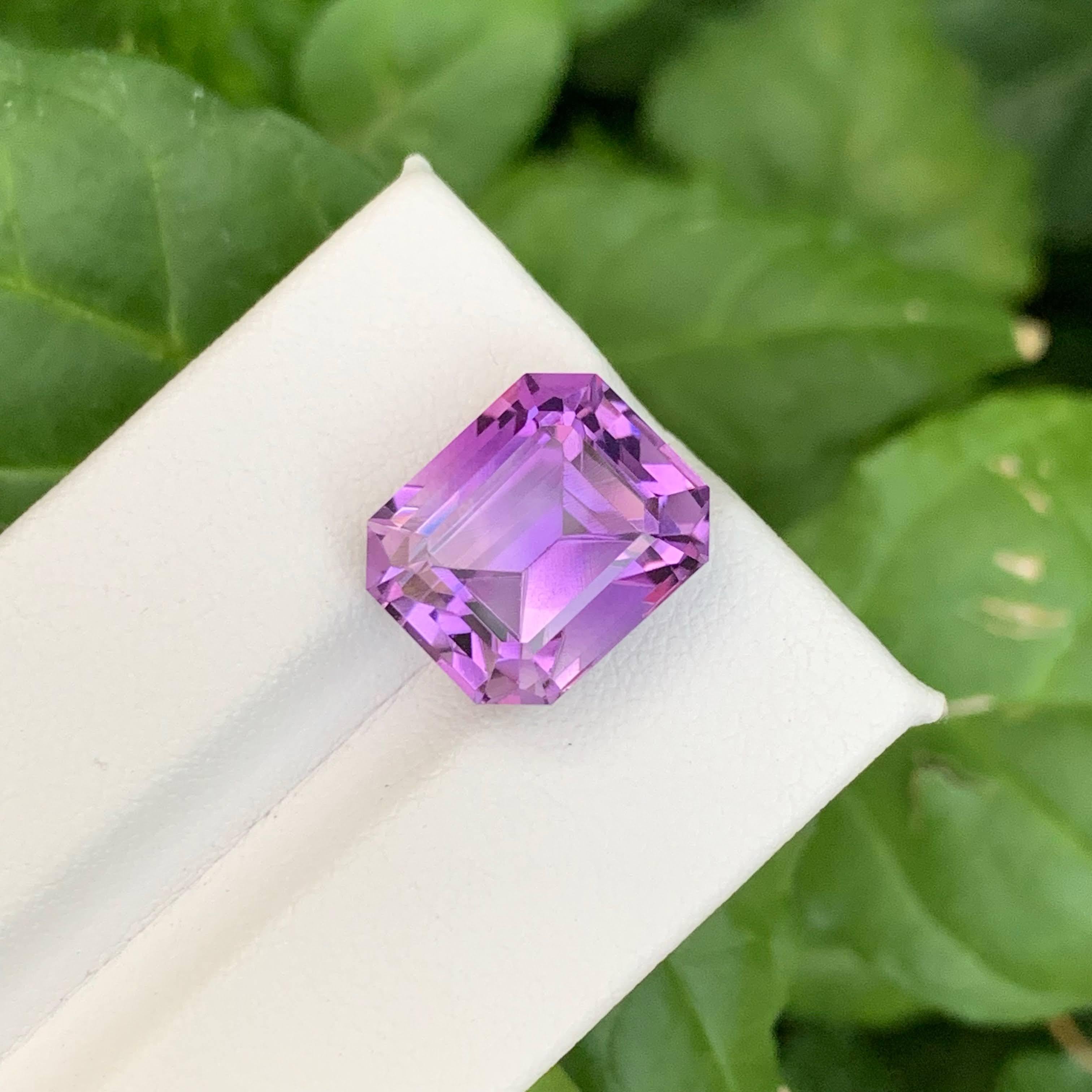 10.25 Karat Natürlicher Loser Lila Amethyst Stein Smaragd Schliff Brasilianischer Edelstein im Angebot 2