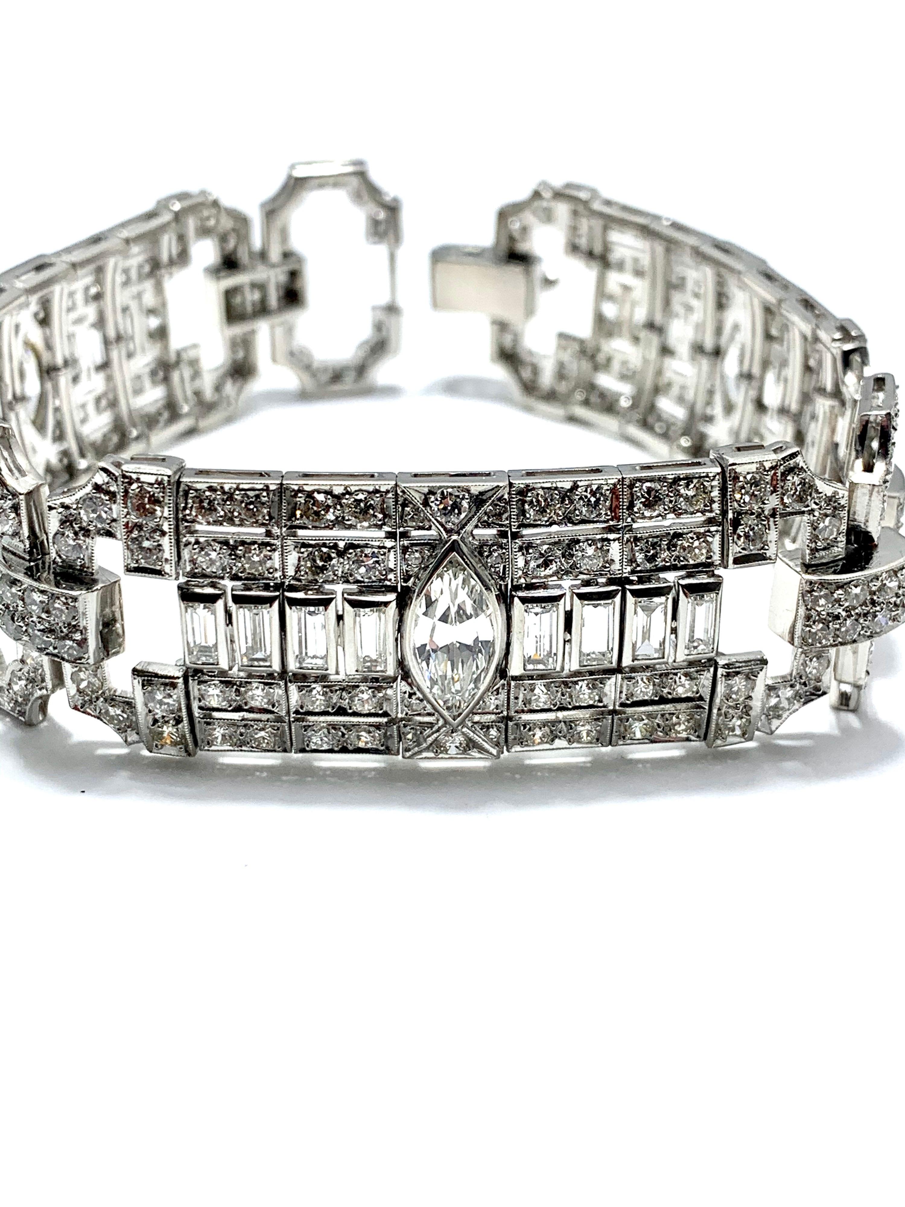 10.25 Carat Art Deco Style Diamond and Platinum Bracelet 5