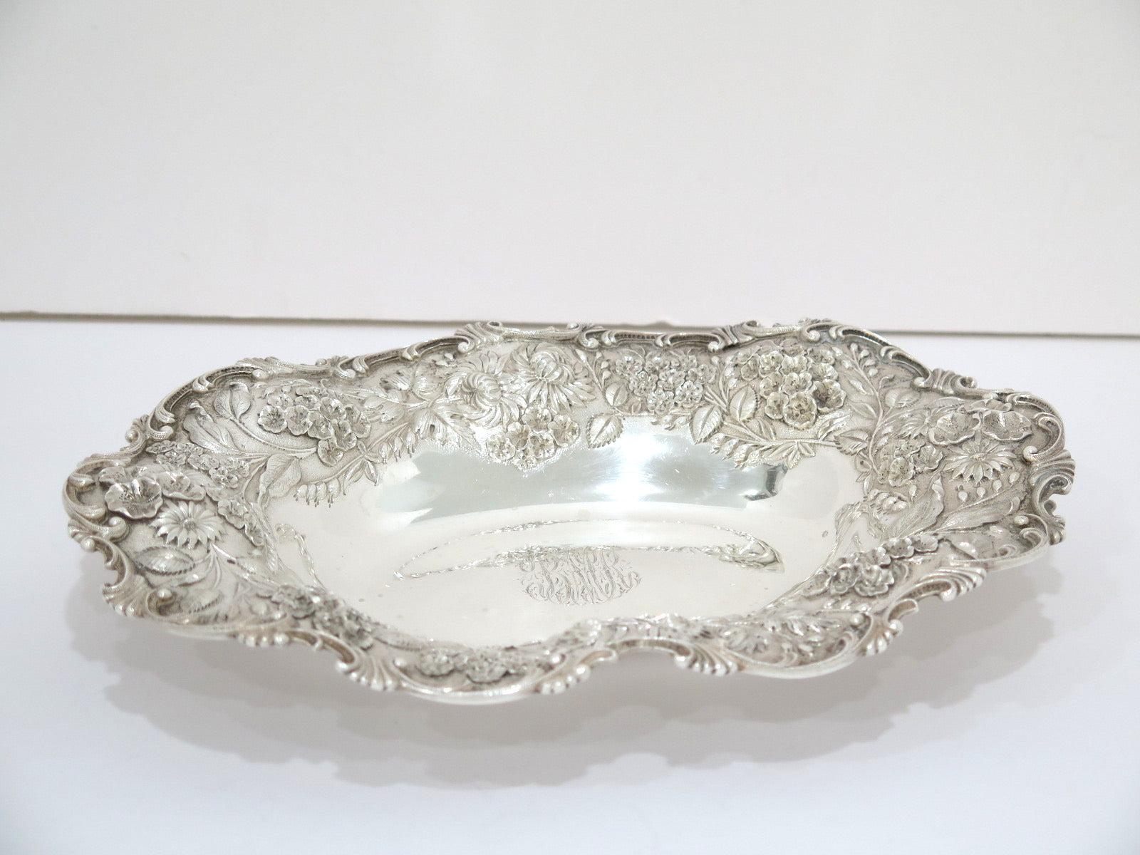 American 10.25 in Sterling Silver S. Kirk & Son Antique Floral Repousse Oval Serving Bowl For Sale