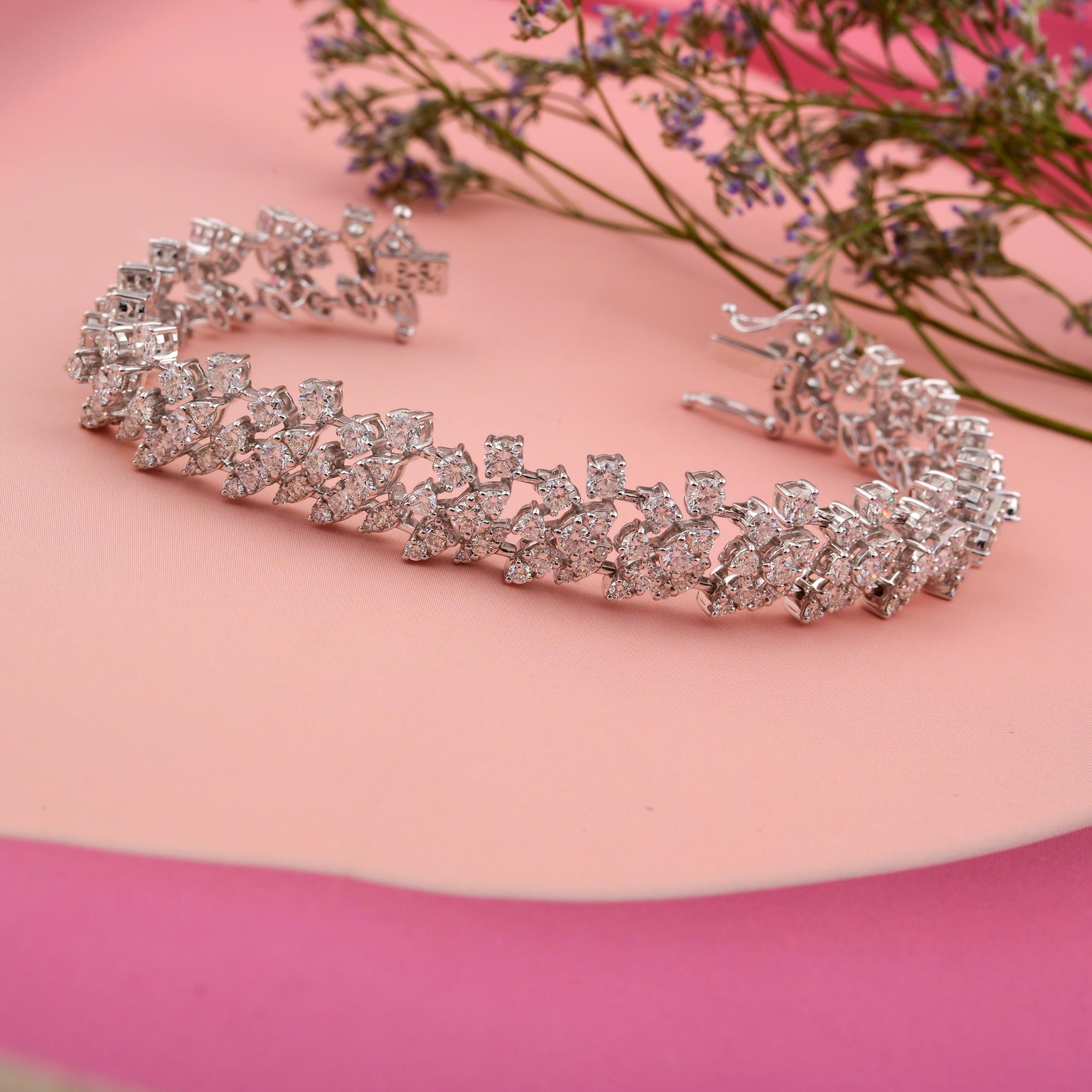 Donna Bracciale di fidanzamento largo con diamanti da 10,25 carati SI/H in oro bianco 14k Tutte le tariffe sono pagate in vendita
