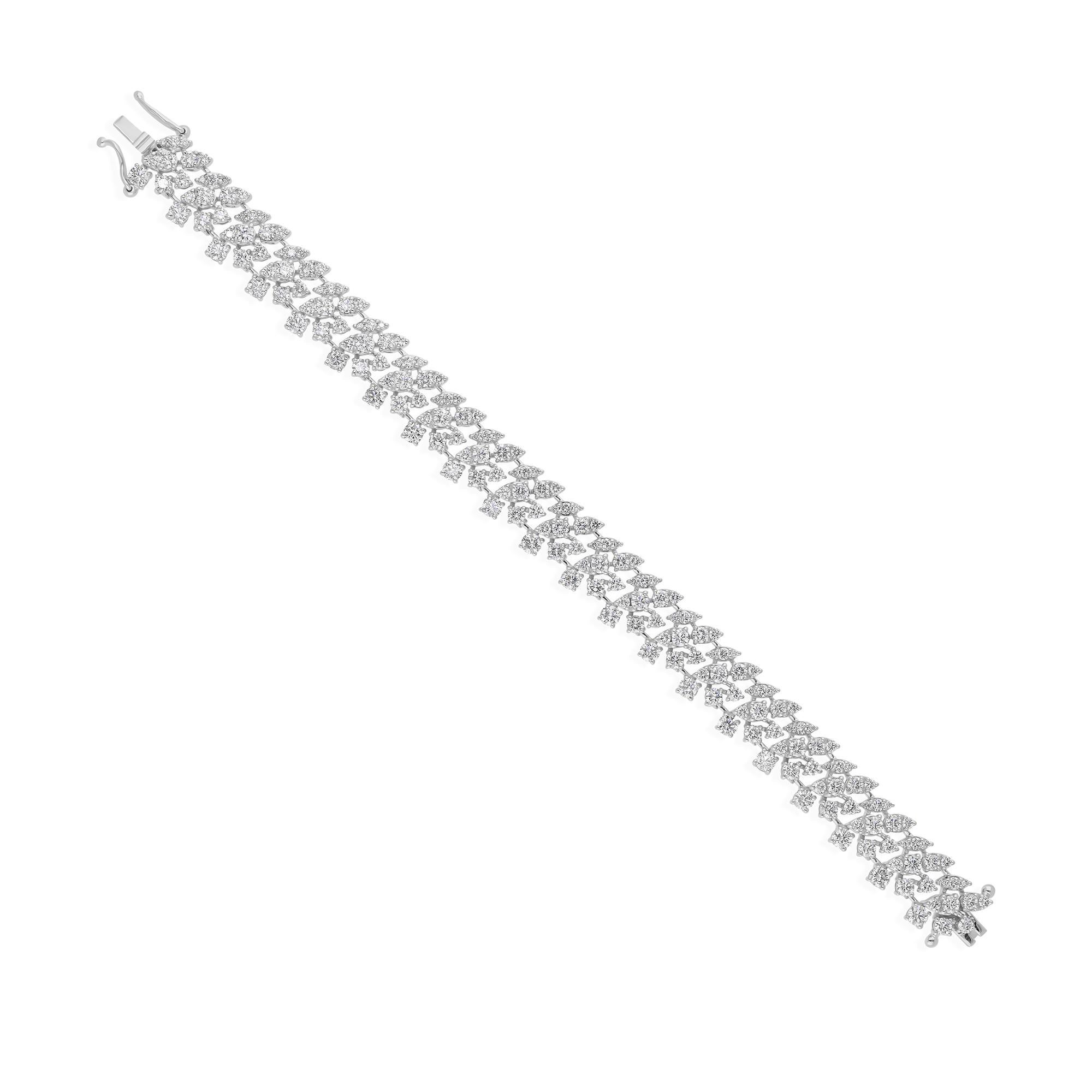 Bracciale di fidanzamento largo con diamanti da 10,25 carati SI/H in oro bianco 14k Tutte le tariffe sono pagate in vendita 1