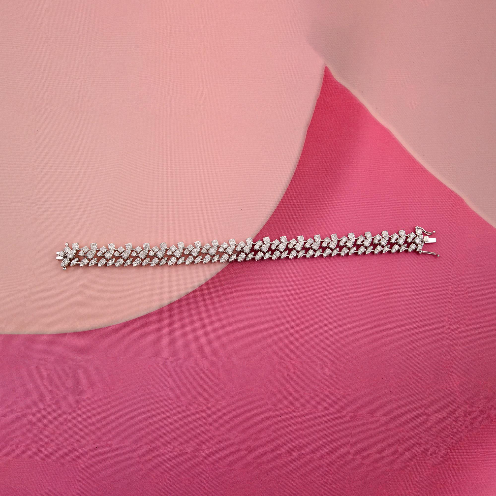 Bracciale di fidanzamento largo con diamanti da 10,25 carati SI/H in oro bianco 14k Tutte le tariffe sono pagate in vendita 3