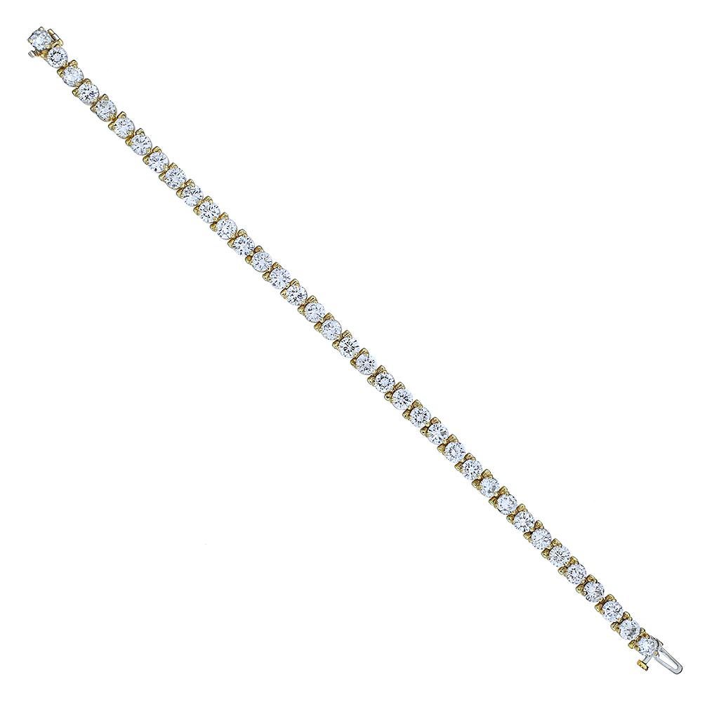 10.26 Carat Total Weight Natural Diamond 14K Gold Tennis Bracelet In Excellent Condition For Sale In Fuquay Varina, NC