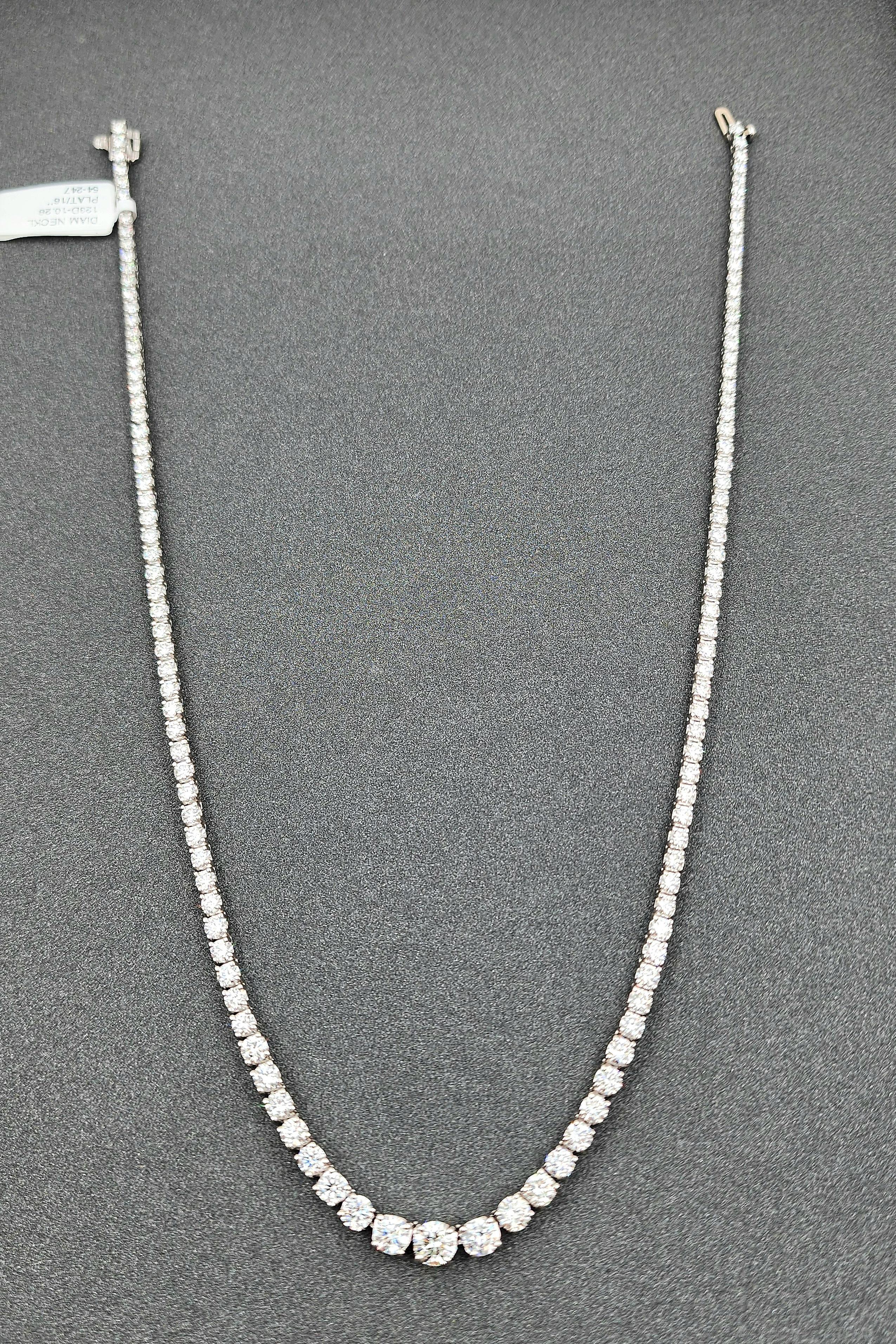 Moderno Collana con diamanti graduati Riviera da 10.28 carati in vendita