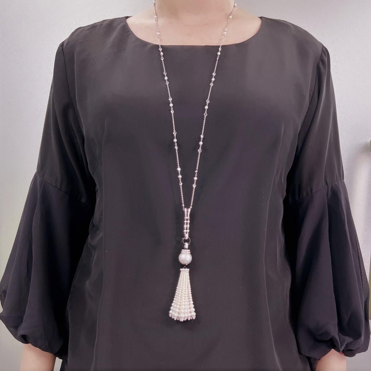 102.98 Carat Pearl Diamond and Onyx Tassel Necklace set on 18 Karat White Gold In New Condition For Sale In Wan Chai District, HK