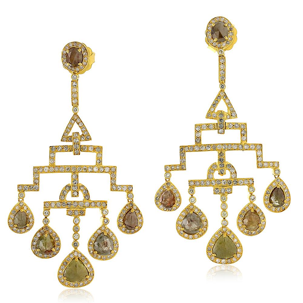 Modern 10.2ct Ice Diamond Chandelier Earrings Made in 18K Yellow Gold For Sale