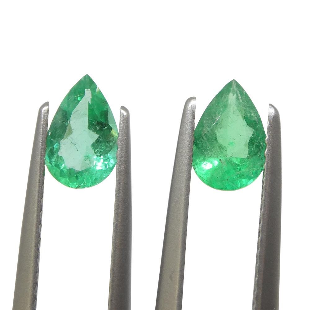 Brilliant Cut 1.02ct Pair Pear Green Emerald from Colombia For Sale