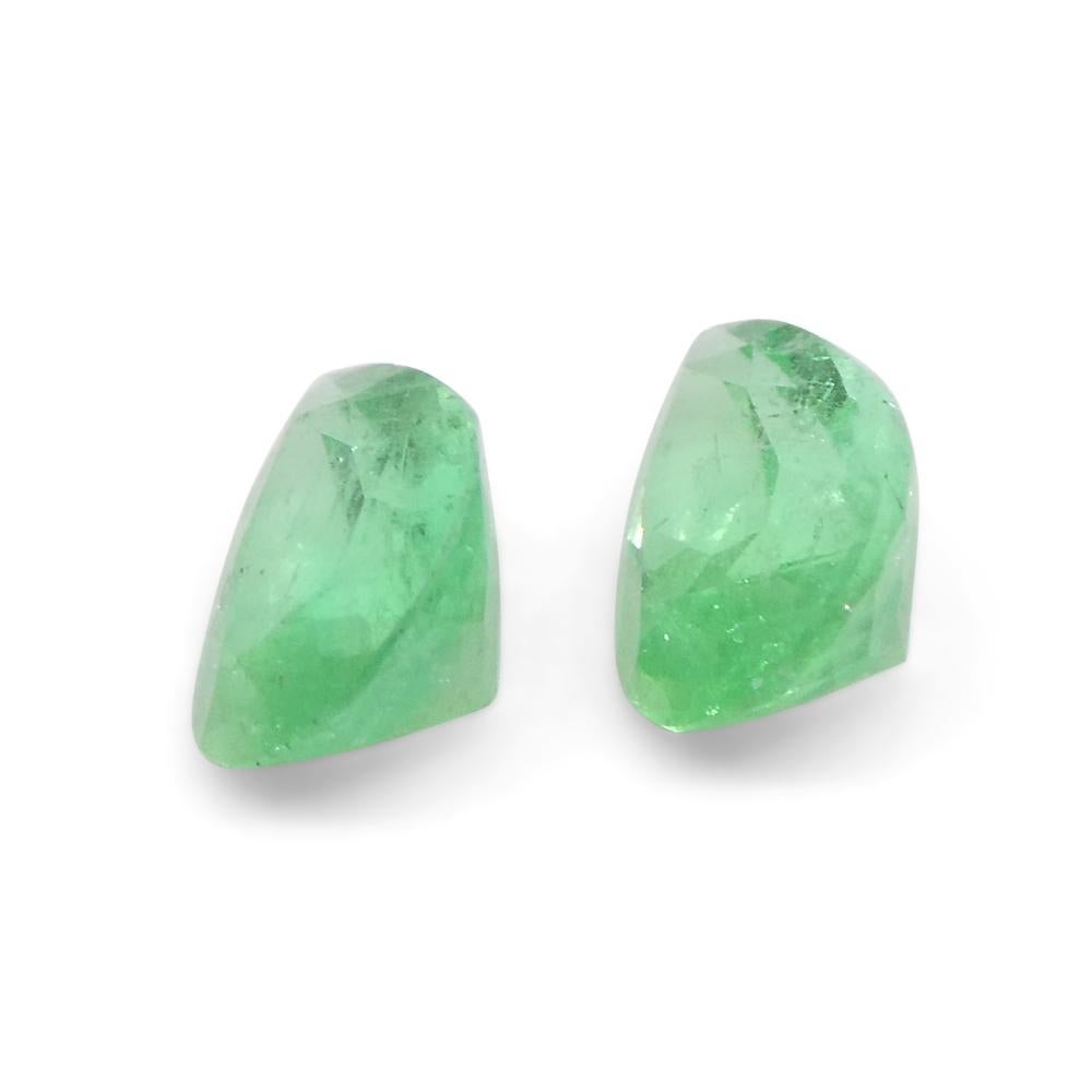 1.02ct Pair Pear Green Emerald from Colombia For Sale 3