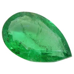 1.02ct Pear Shape Green Emerald from Zambia (Émeraude verte en forme de poire de Zambie)