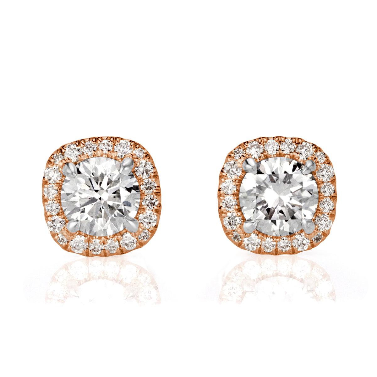 1.02ct Round Brilliant Cut Diamond Stud Earrings For Sale