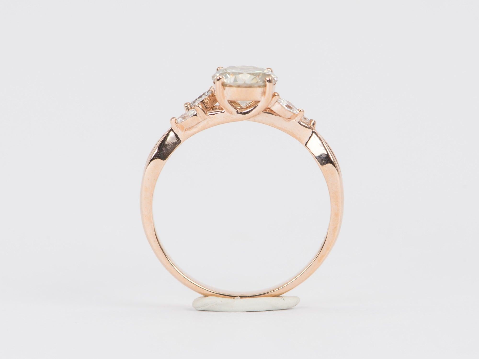 1.02 Carat Soft Champagne Natural Diamond Leafy Ring 14k Rose Gold R6435 In New Condition For Sale In Osprey, FL