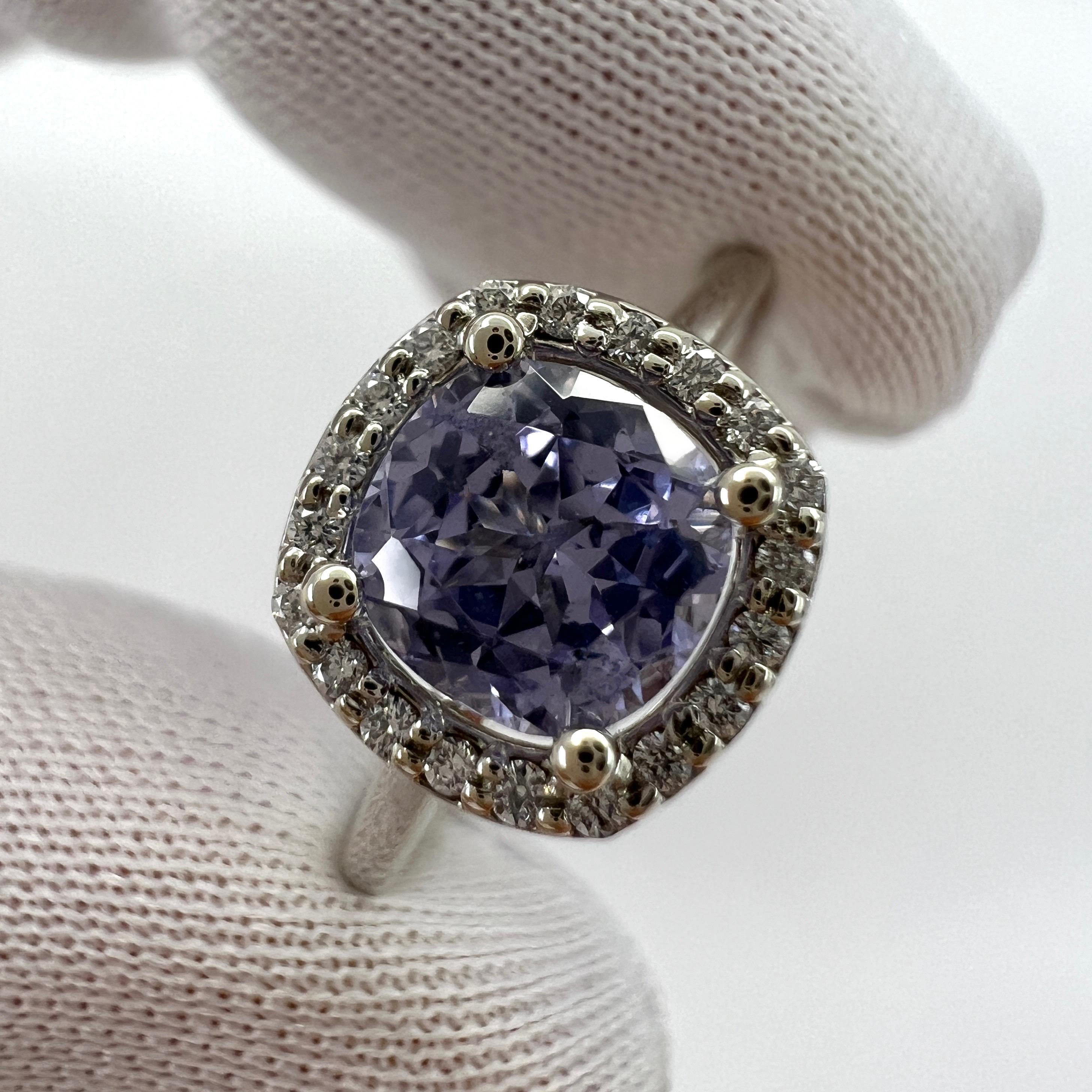 1.02ct Vivid Lilac Purple Spinel & Diamond 18k White Gold Cushion Cut Halo Ring For Sale 2