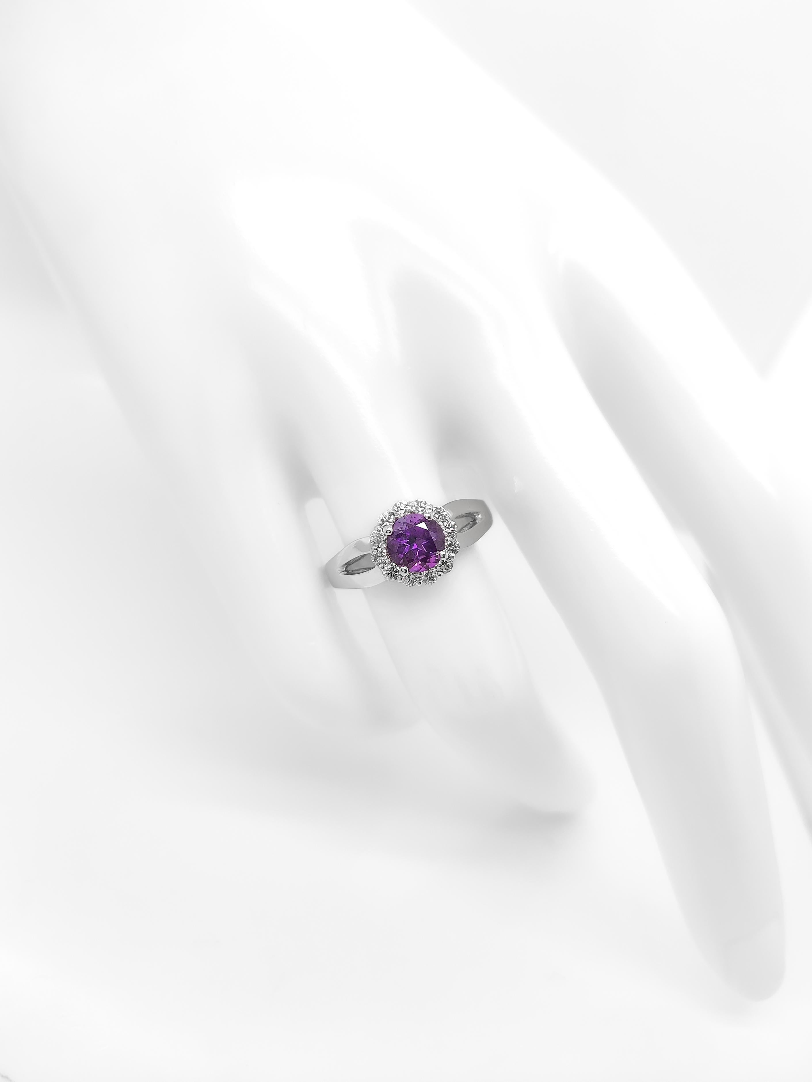 NO RESERVE 1.02CTW Purple Quartz and Diamond 14K White Gold Ring In New Condition For Sale In Ramat Gan, IL