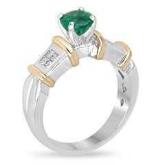 1.02tcw 18K Round Emerald & Princess Diamond Ring - Rich Green Two-Tone Gold