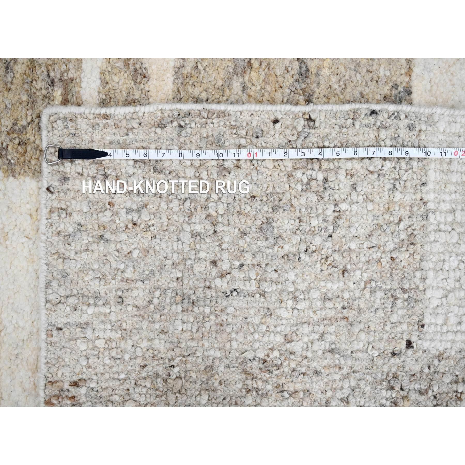 Tapis noué à la main 10'2