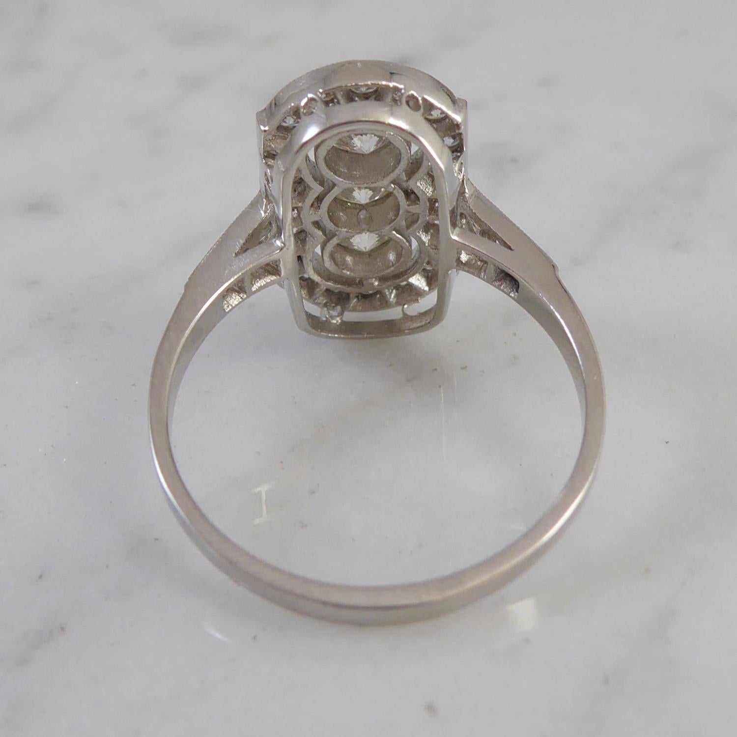 1.03 Carat Art Deco Style Diamond Ring in Plaque Setting, Platinum 1